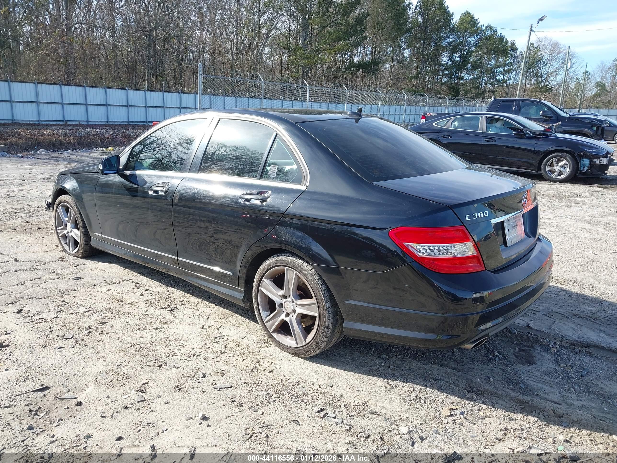 MERCEDES-BENZ C image 3
