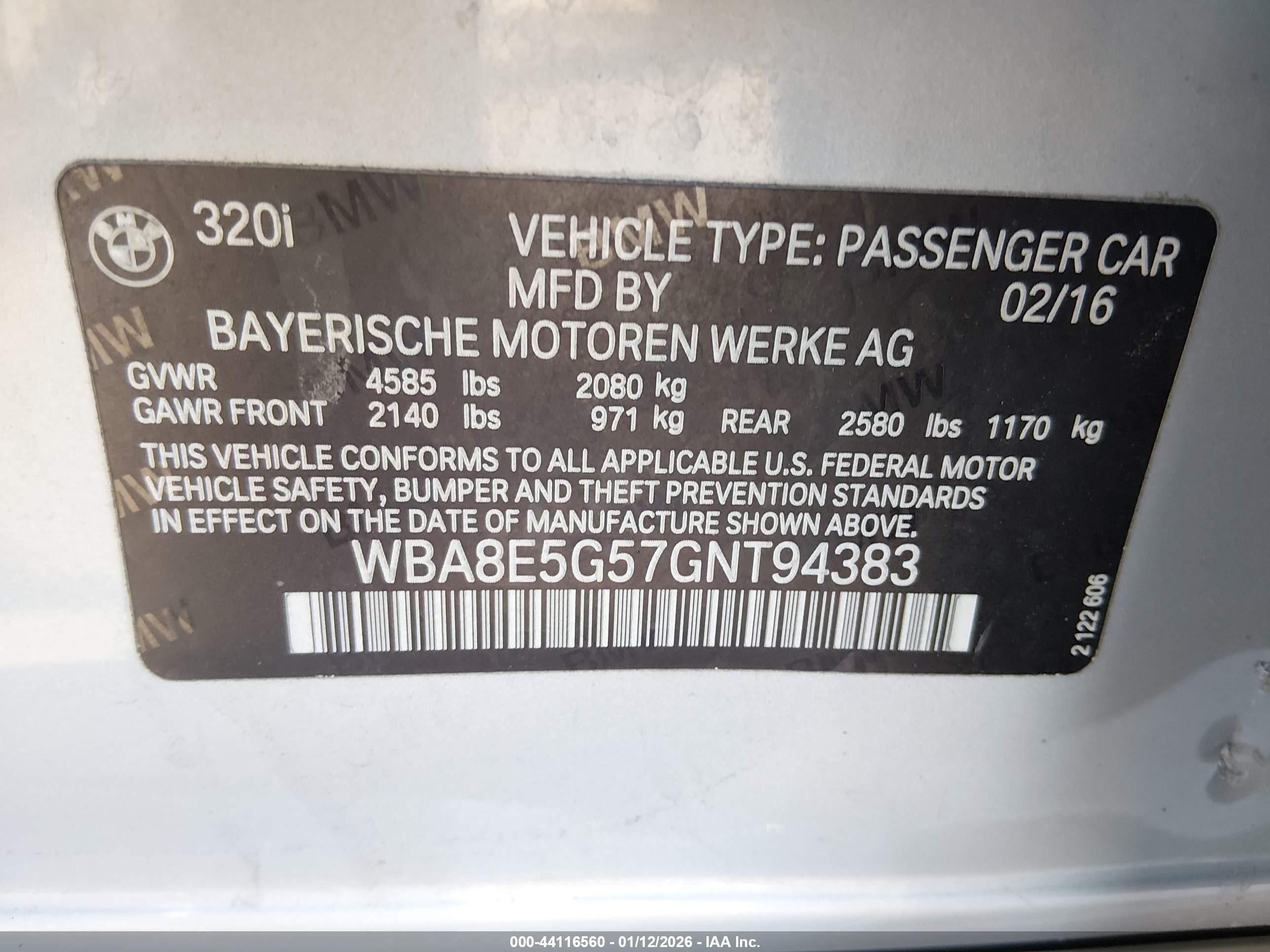 BMW 320I image 9