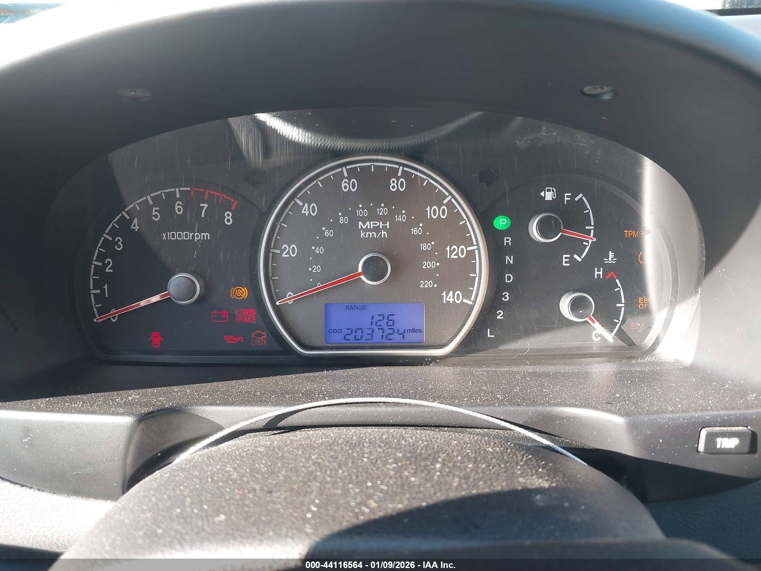 HYUNDAI ELANTRA image 7