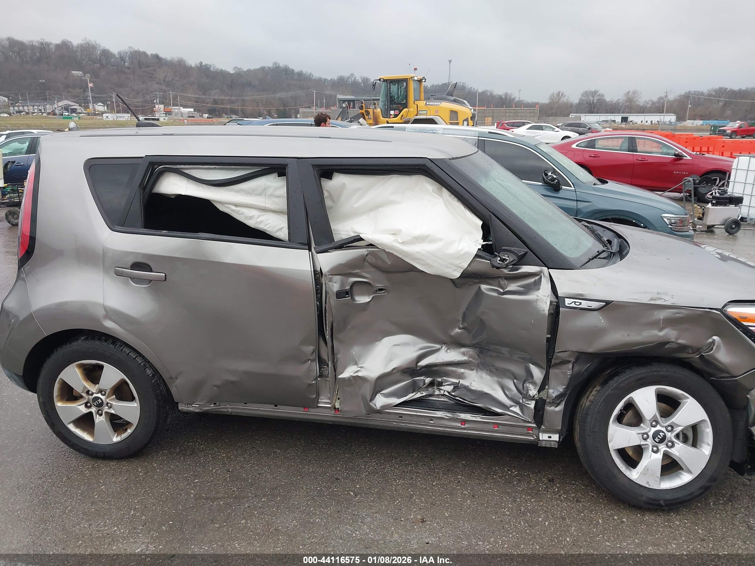 KIA SOUL image 6