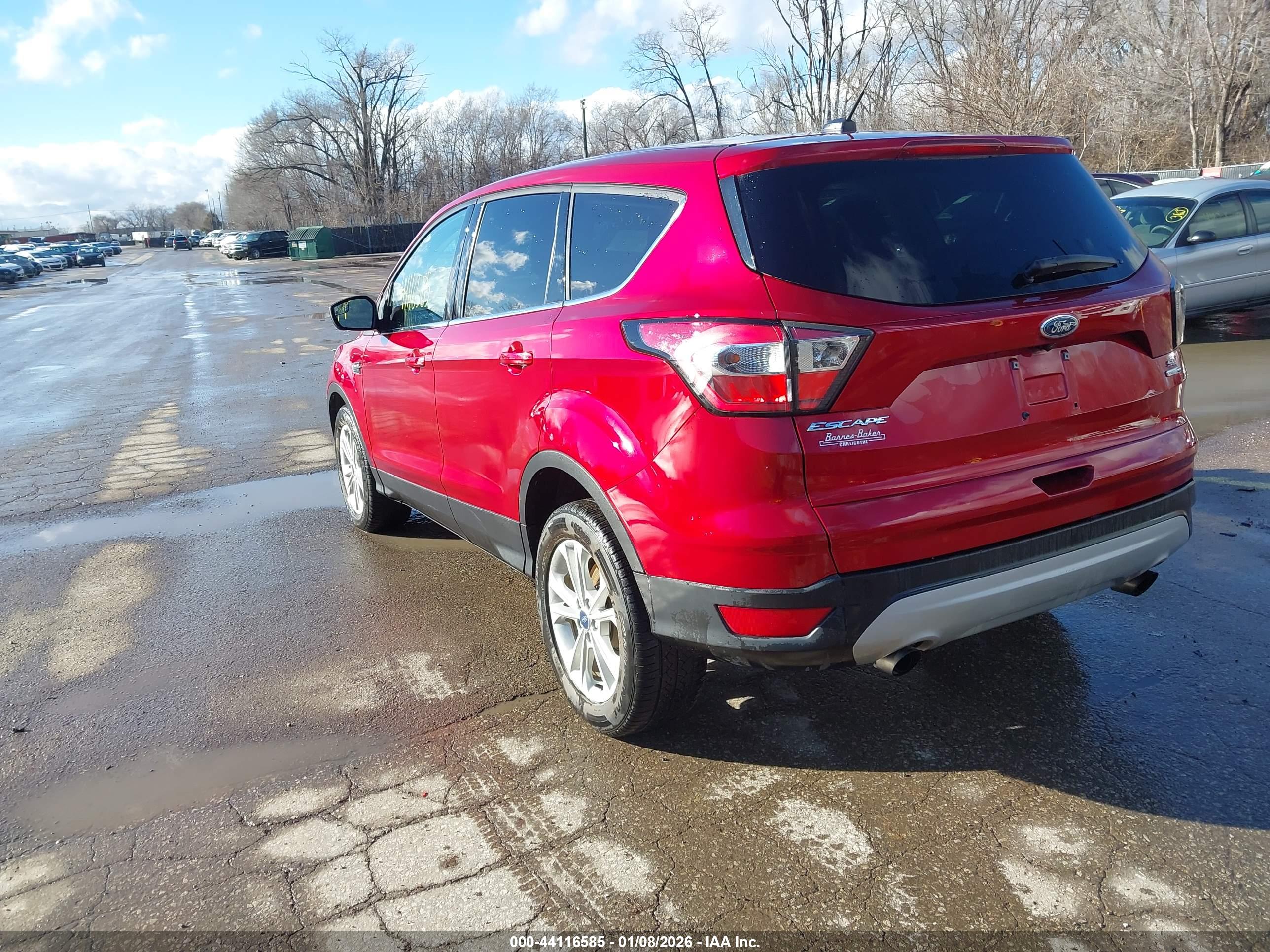 FORD ESCAPE image 3