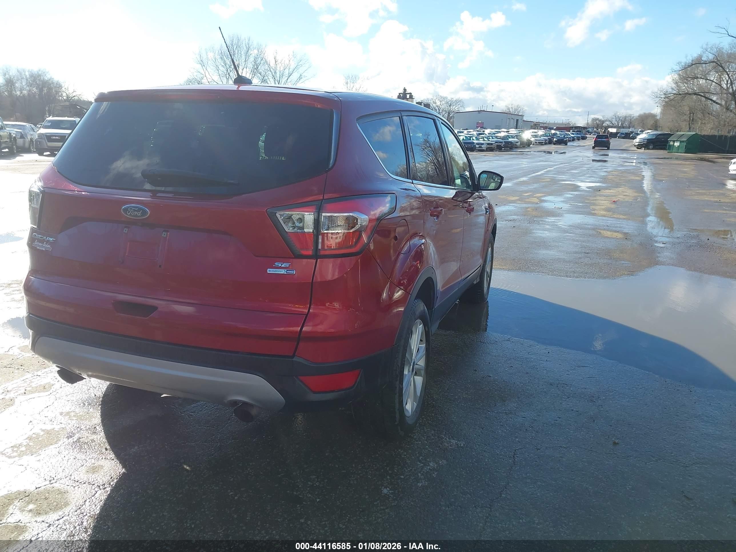FORD ESCAPE image 4