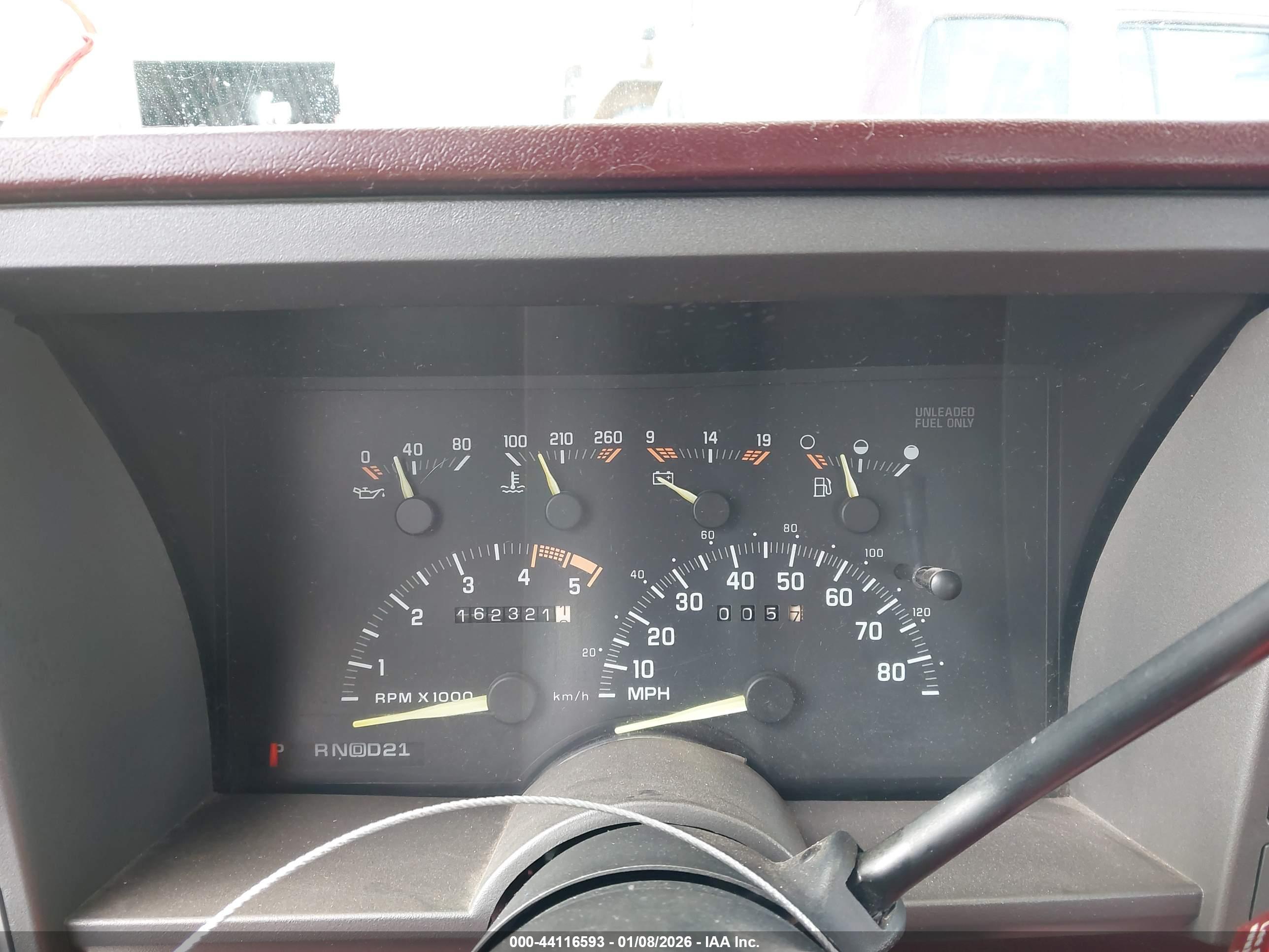 CHEVROLET GMT-400 image 7