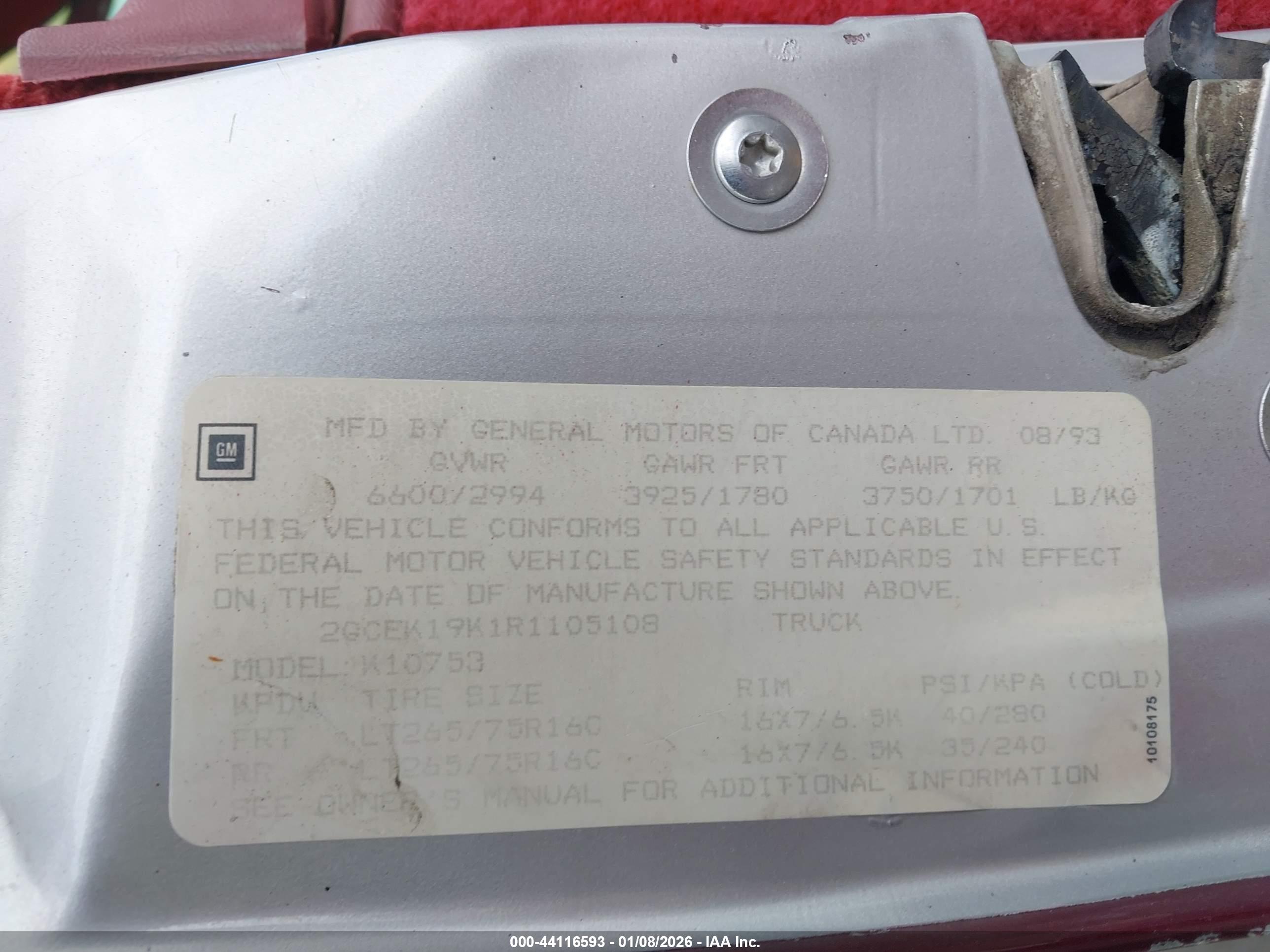 CHEVROLET GMT-400 image 9