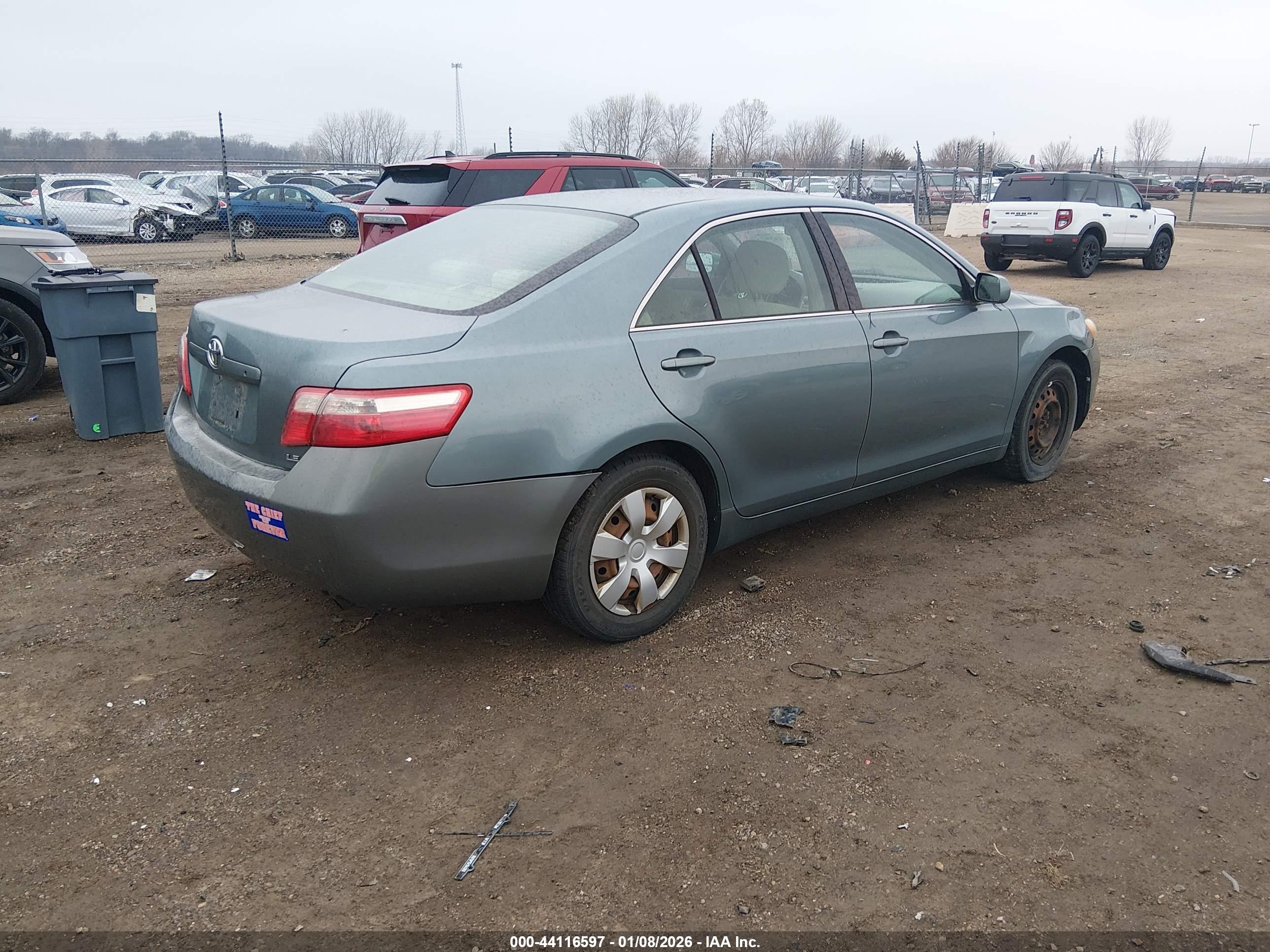 TOYOTA CAMRY image 4