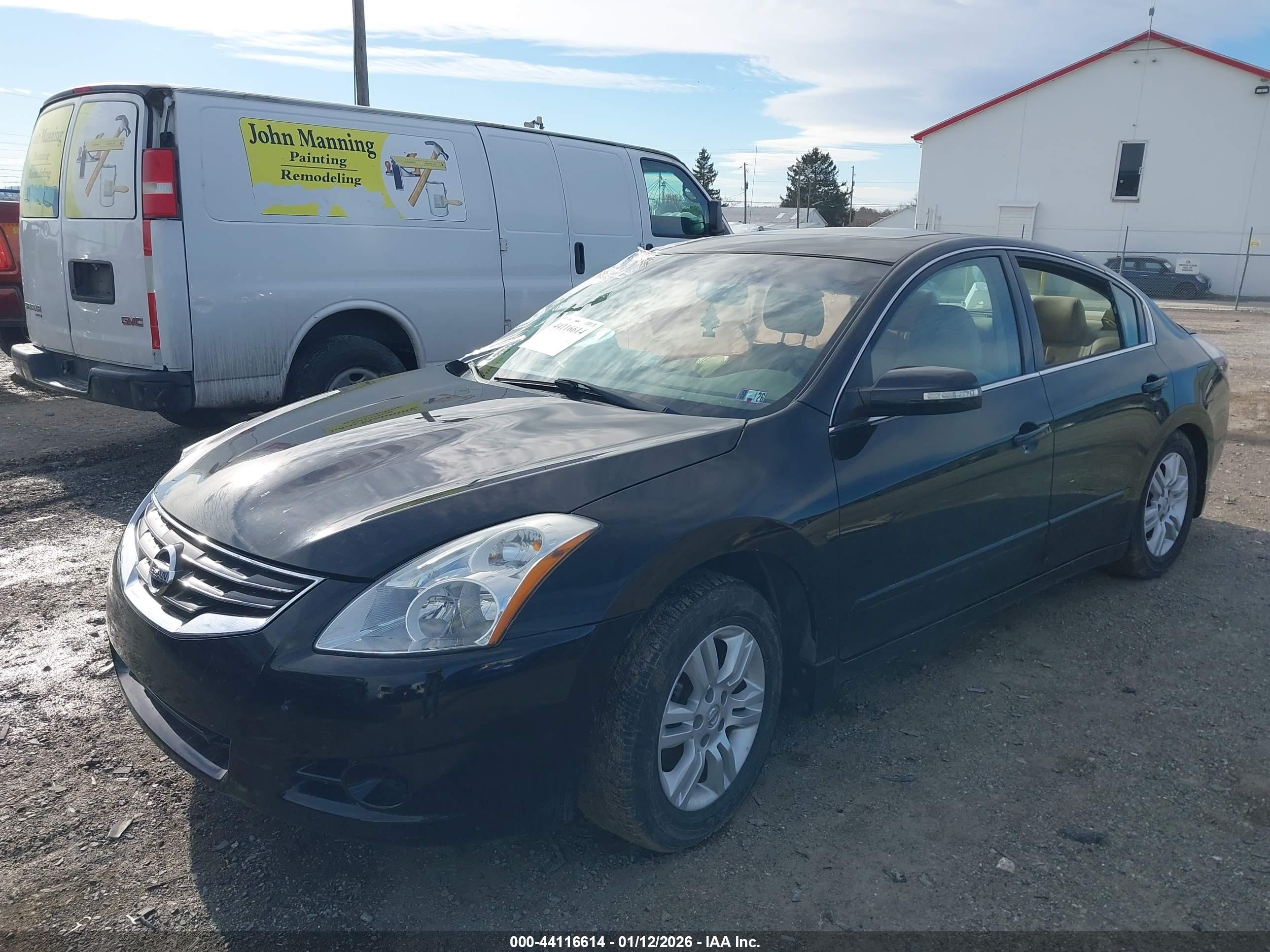 NISSAN ALTIMA image 2