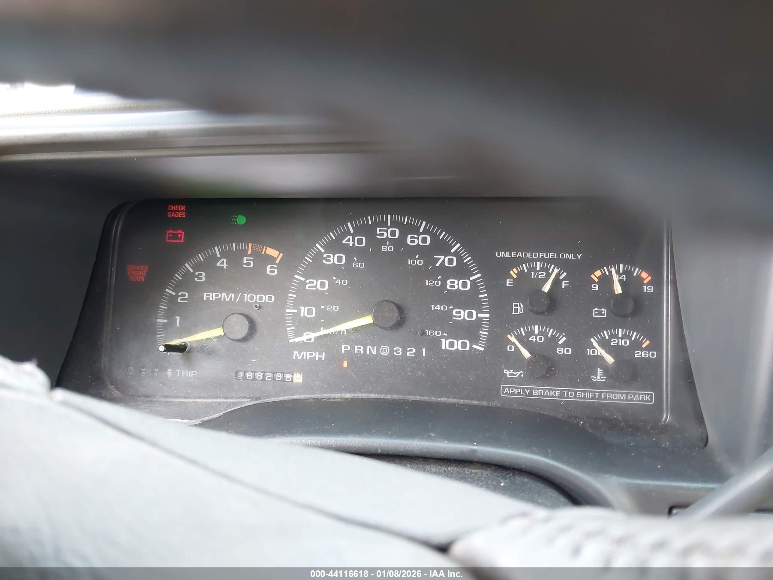 CHEVROLET GMT-400 image 7
