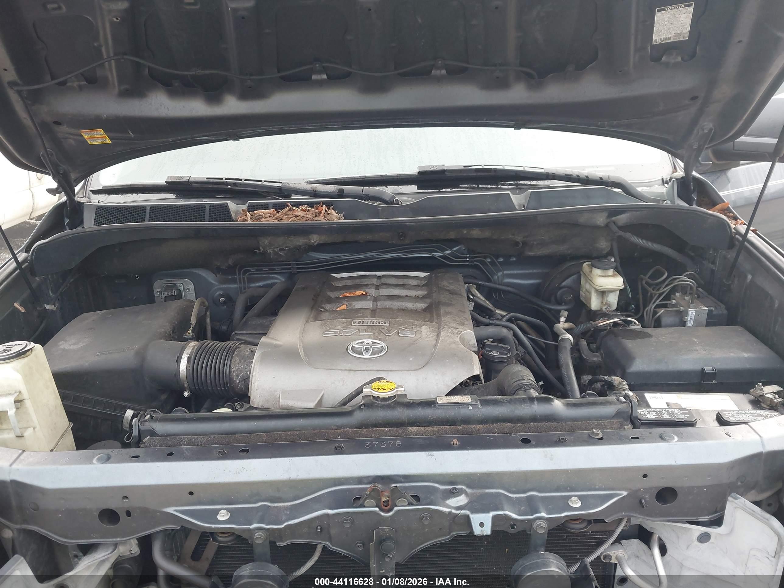 TOYOTA TUNDRA image 10