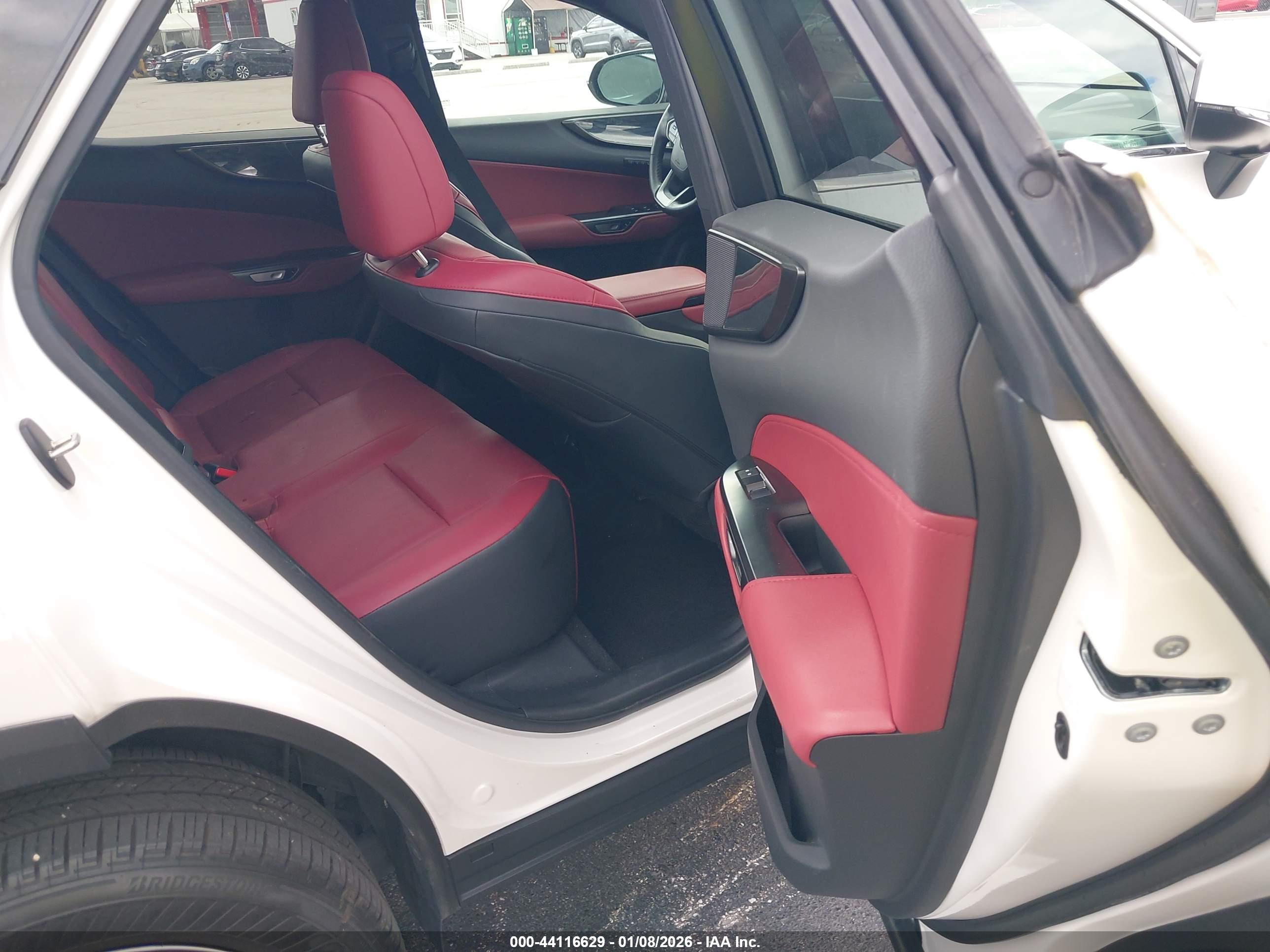 LEXUS NX image 8
