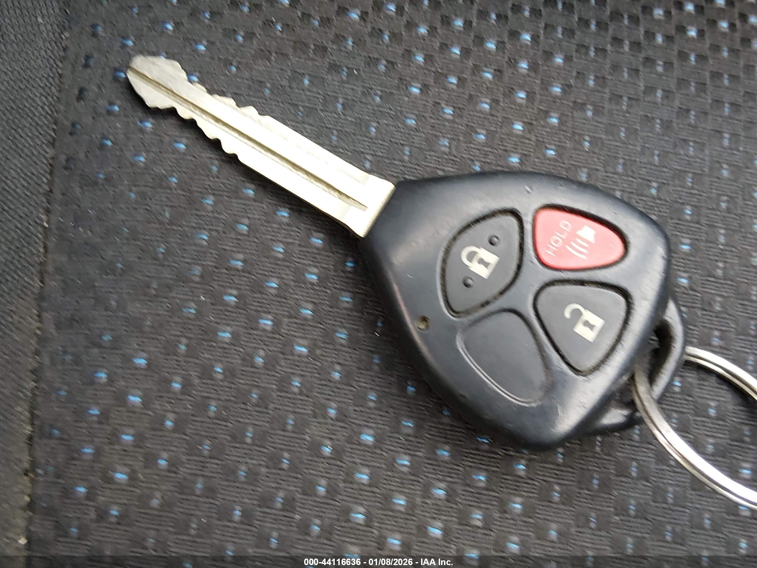 TOYOTA MATRIX image 11
