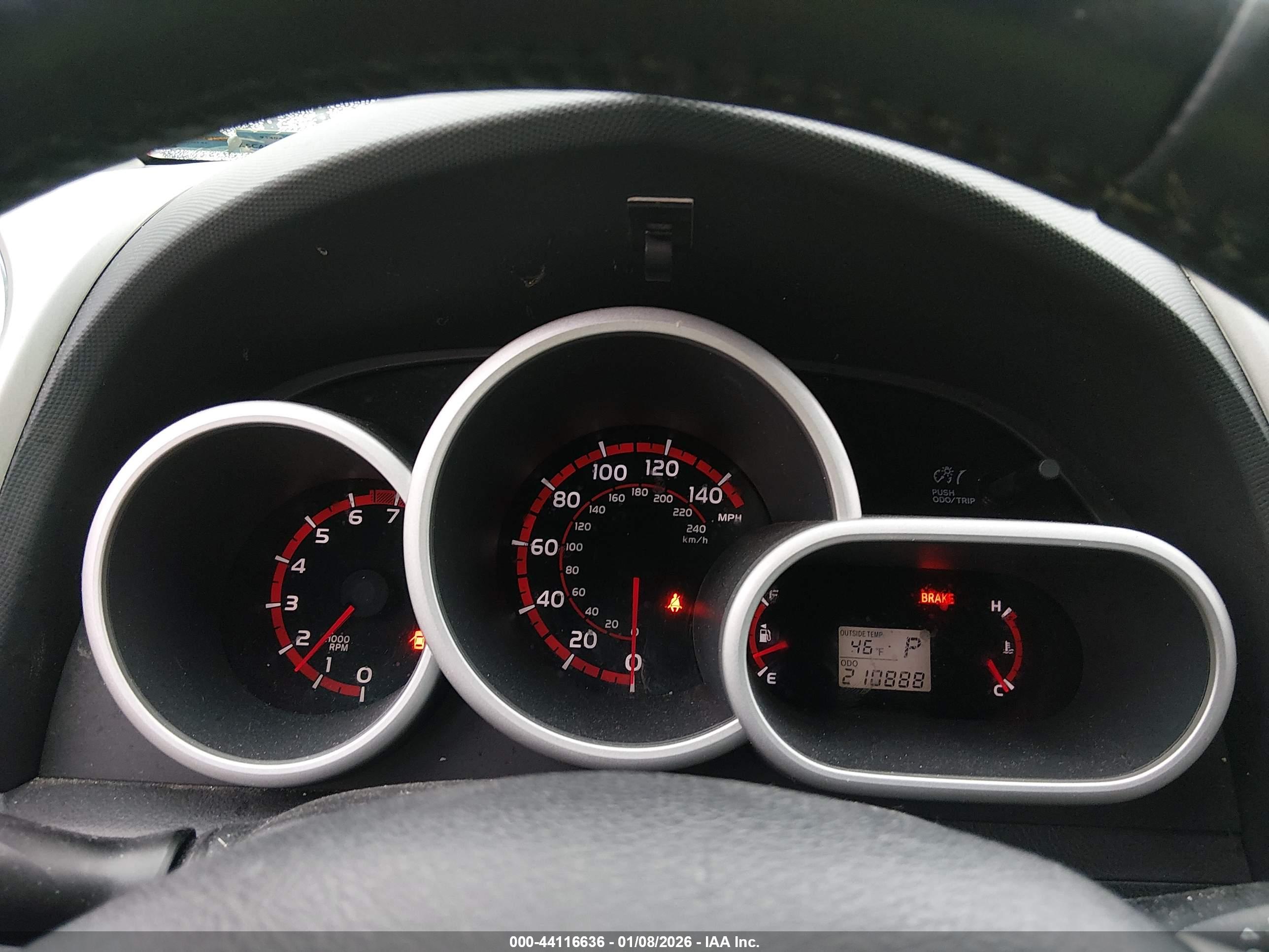 TOYOTA MATRIX image 7