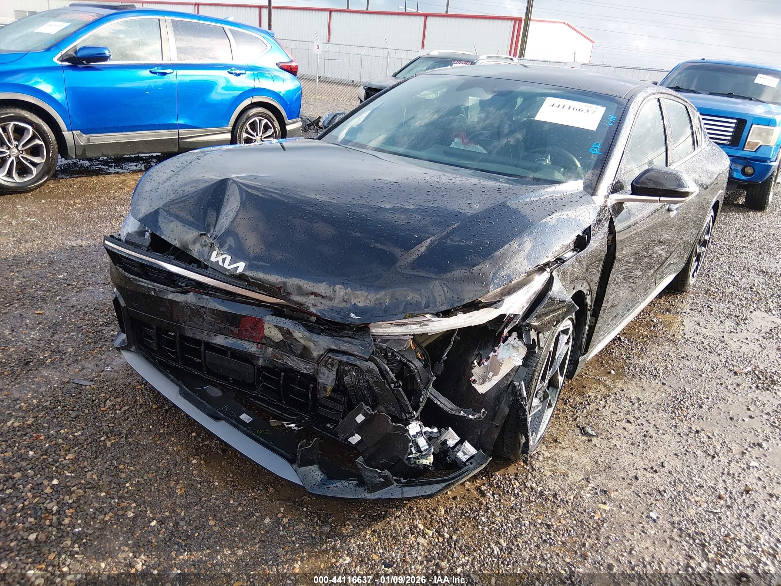 KIA K4 image 6
