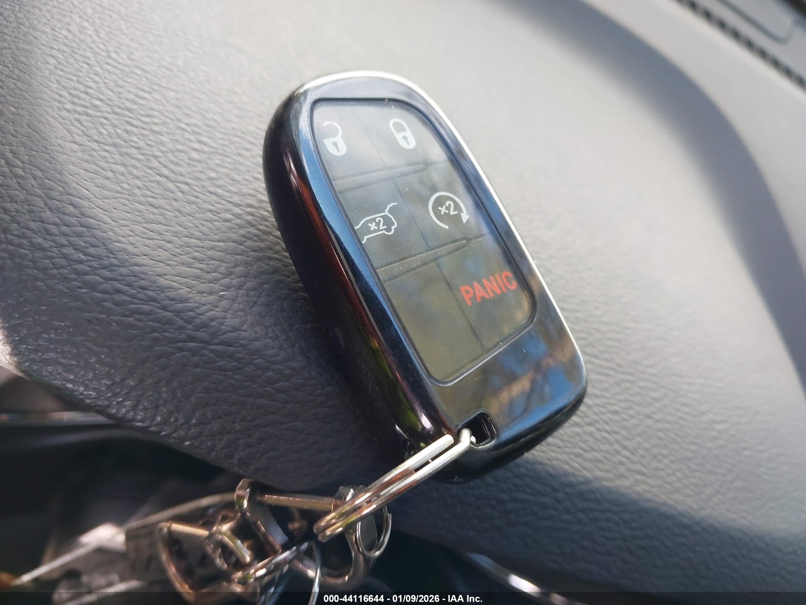 JEEP GRAND image 11