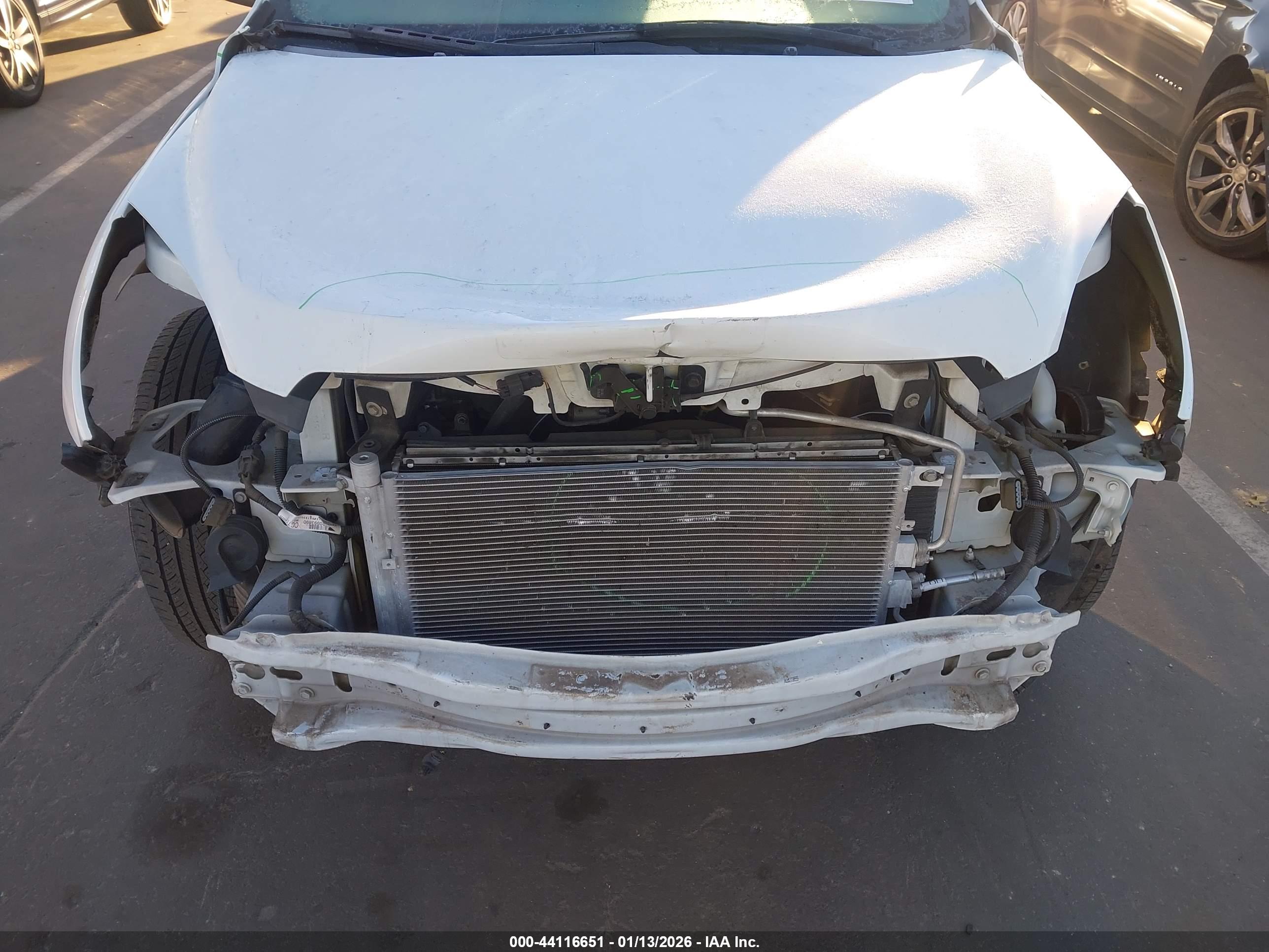 CHEVROLET EQUINOX image 6