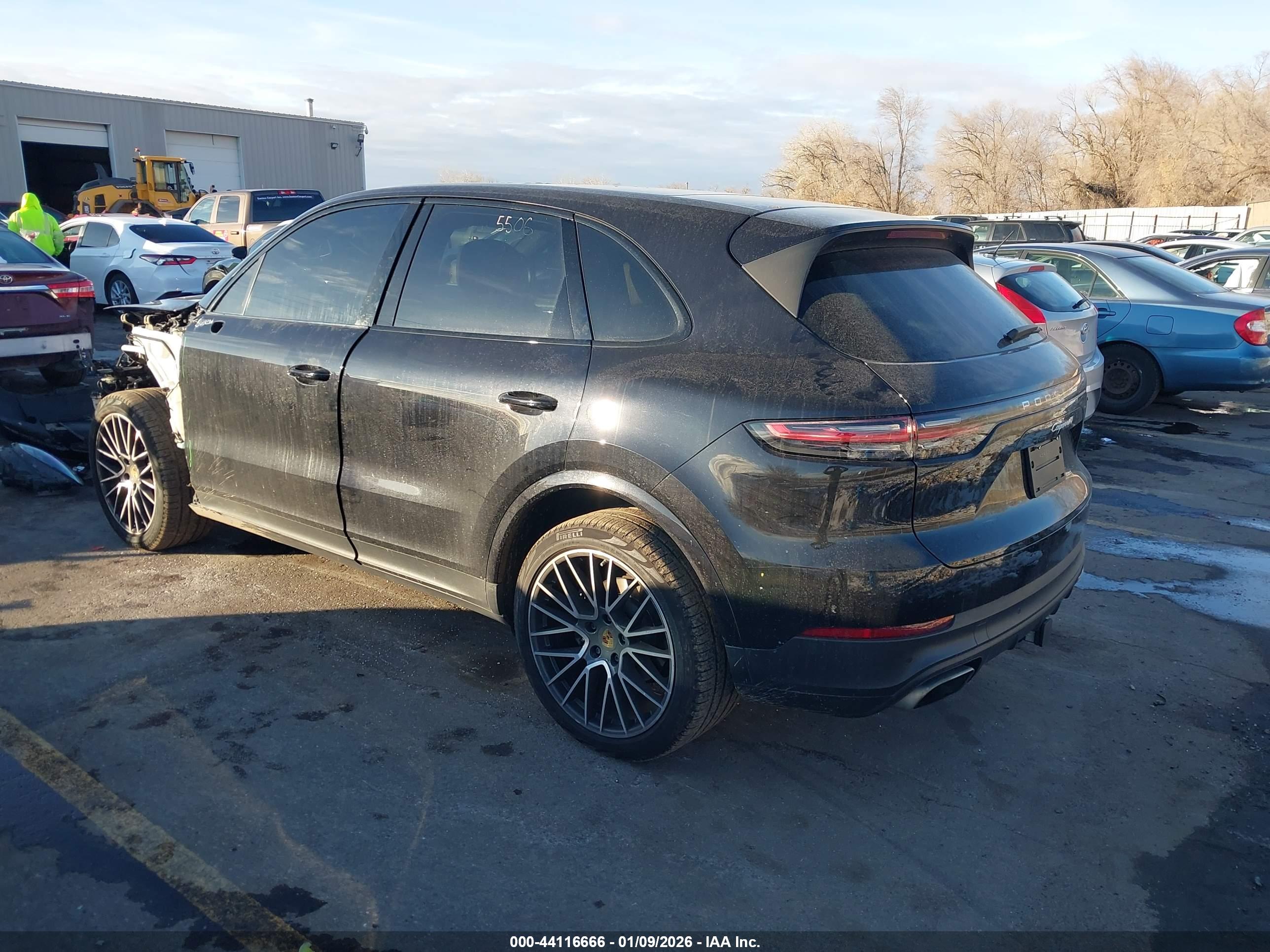 PORSCHE CAYENNE image 3