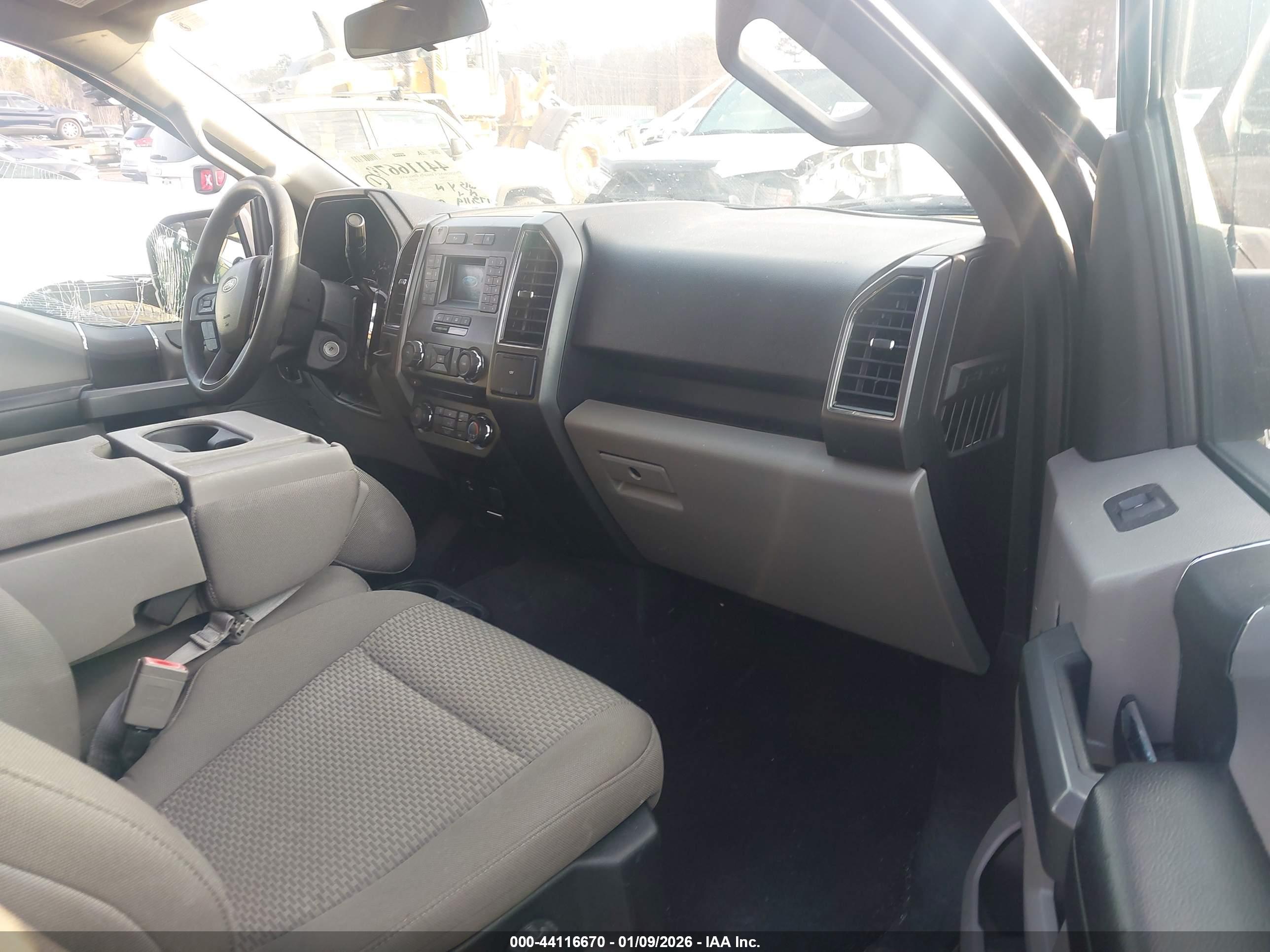 FORD F-150 image 5