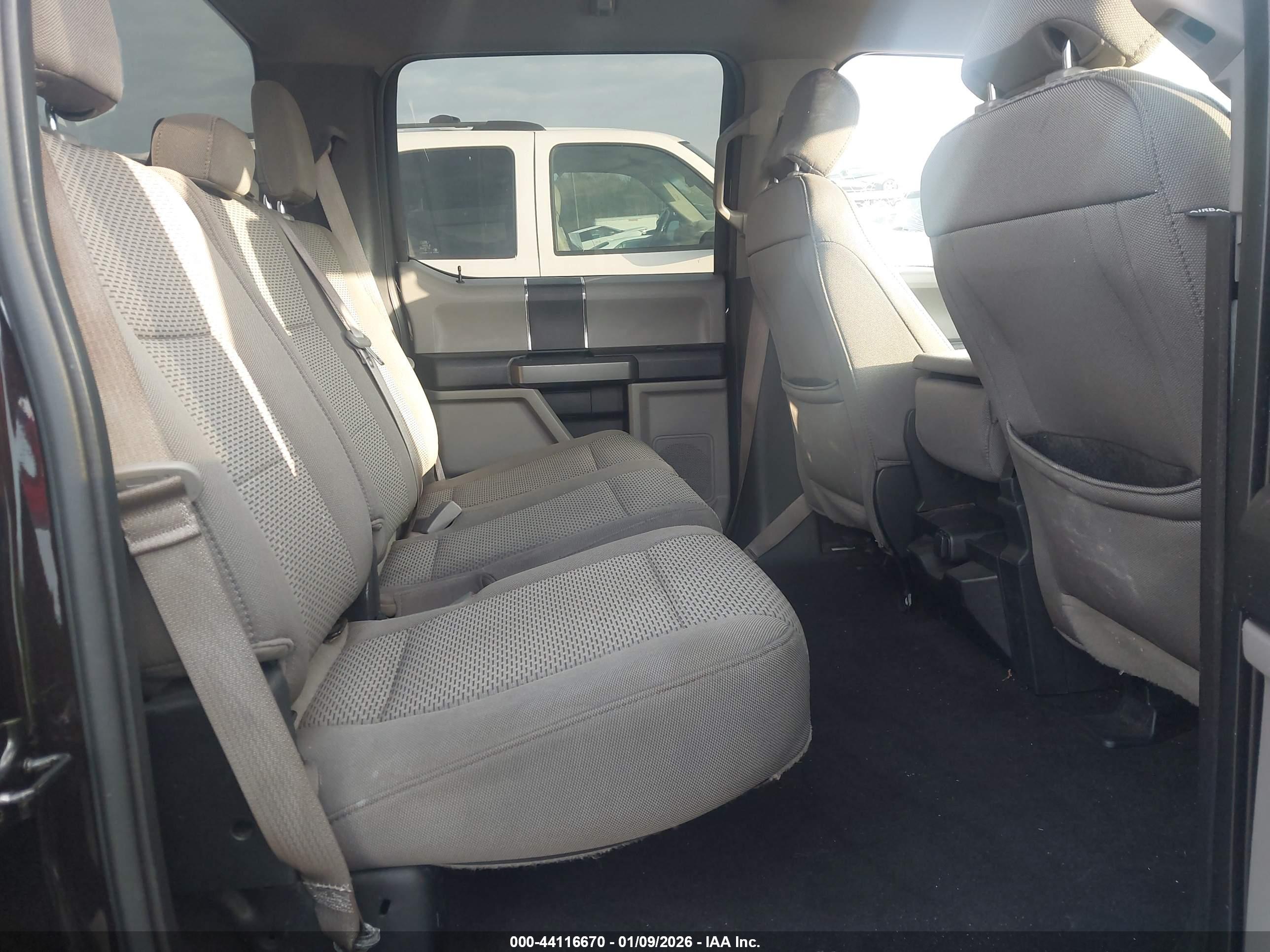 FORD F-150 image 8