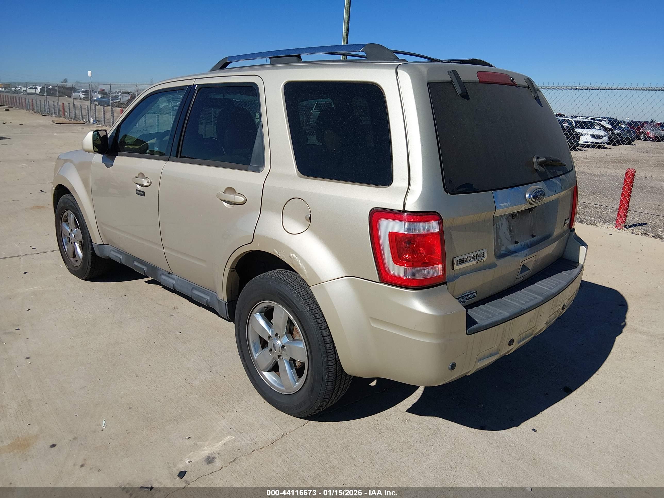 FORD ESCAPE image 3