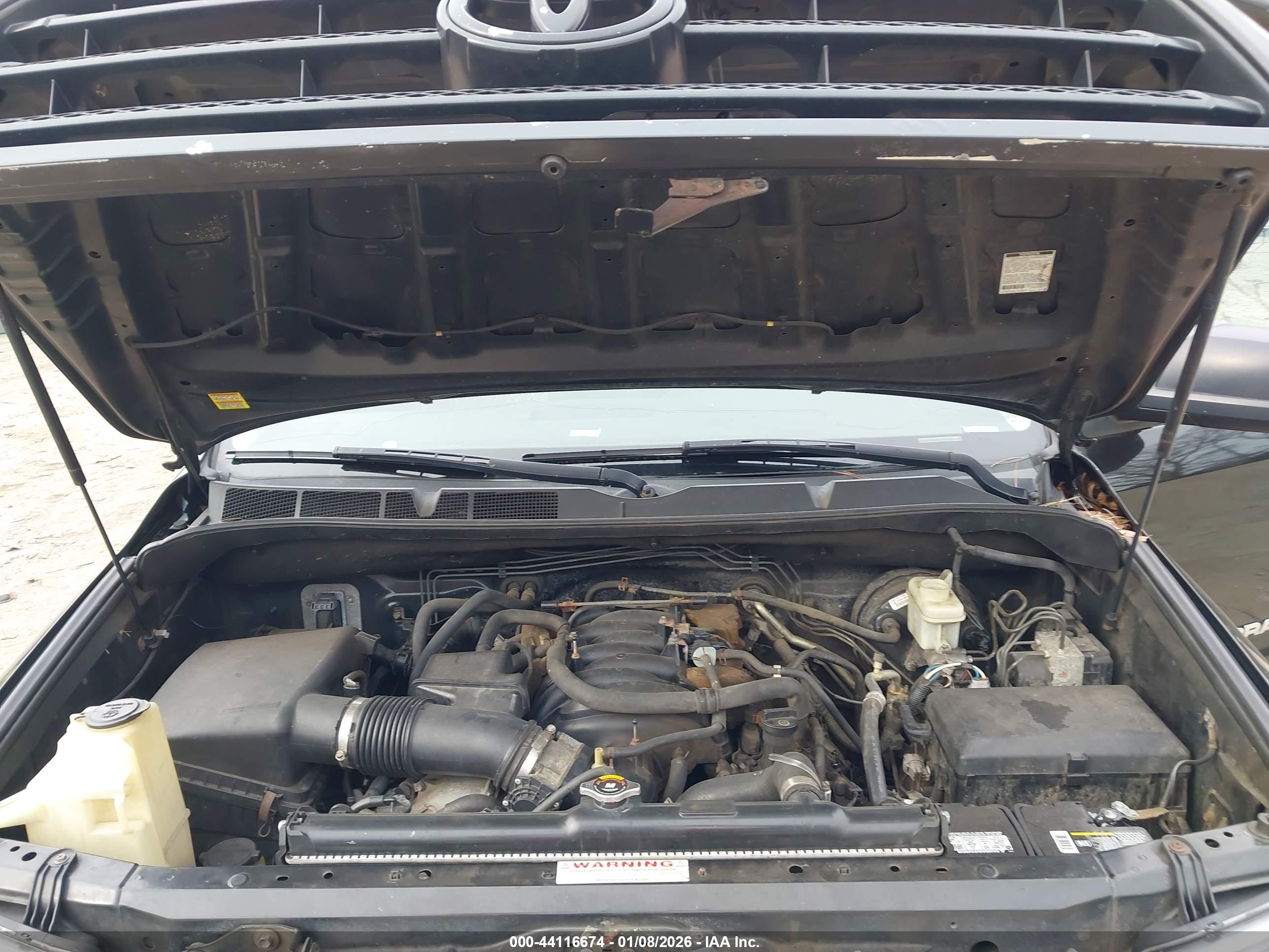 TOYOTA TUNDRA image 10