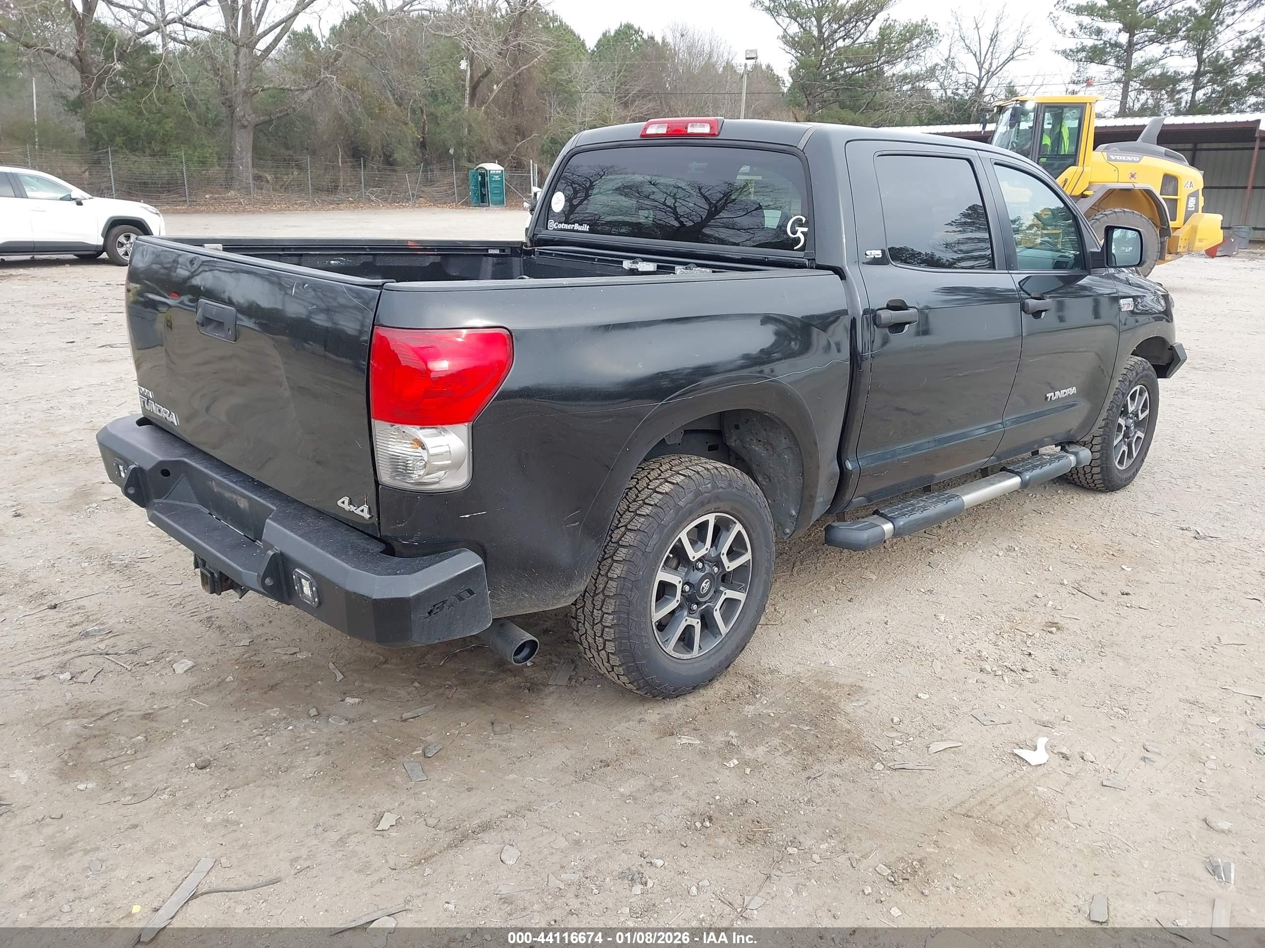TOYOTA TUNDRA image 4