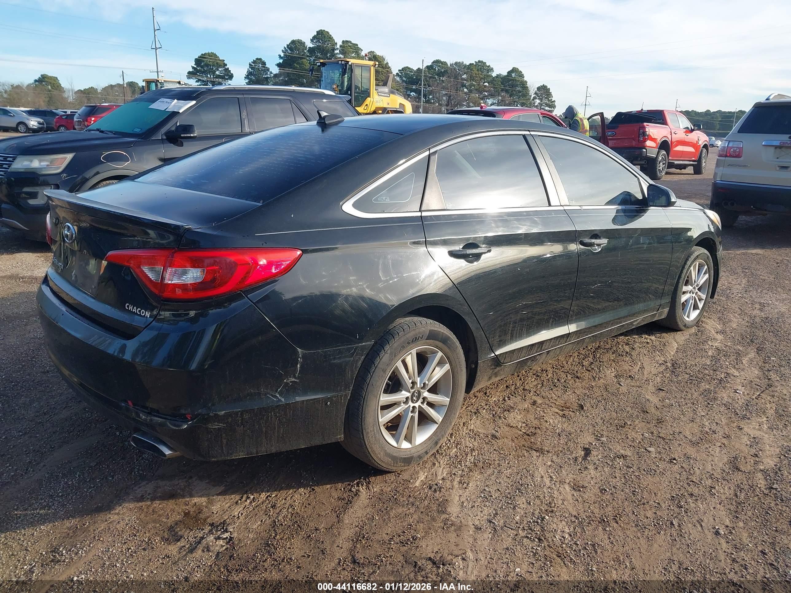HYUNDAI SONATA image 4
