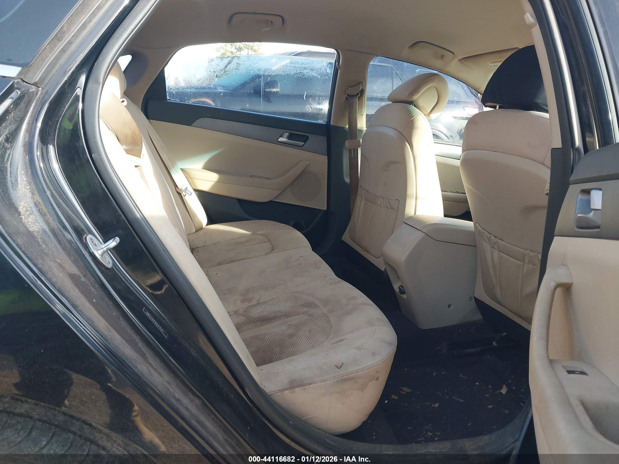 HYUNDAI SONATA image 8