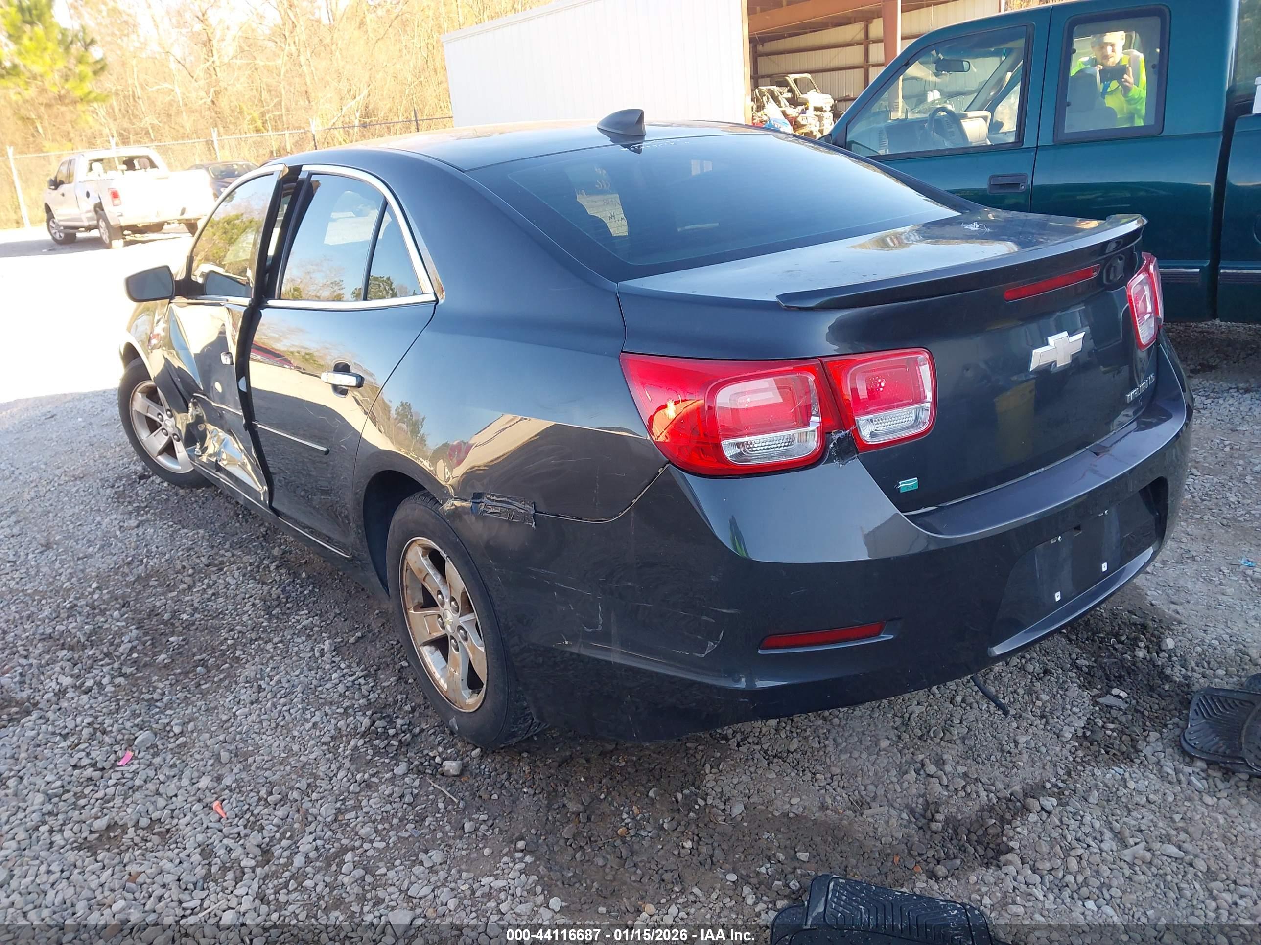 CHEVROLET MALIBU image 3