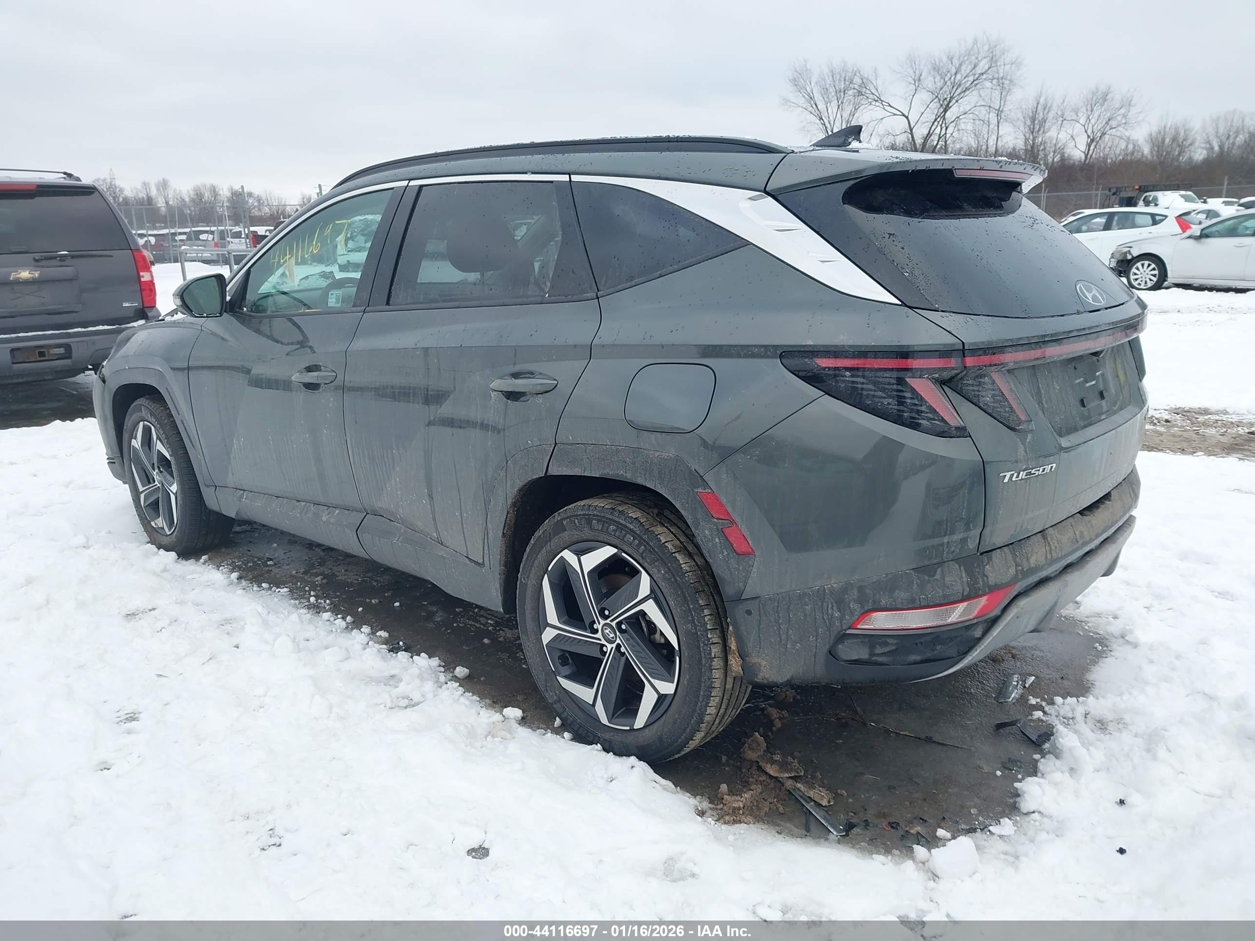 HYUNDAI TUCSON image 3