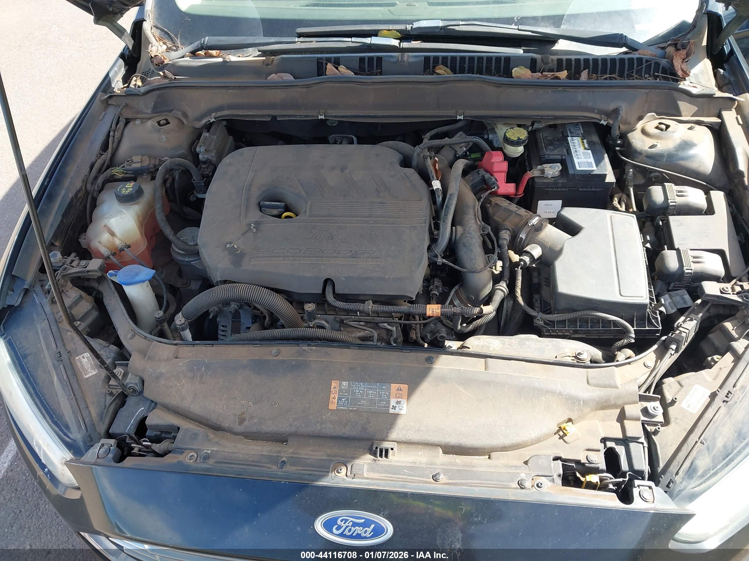 FORD FUSION image 10