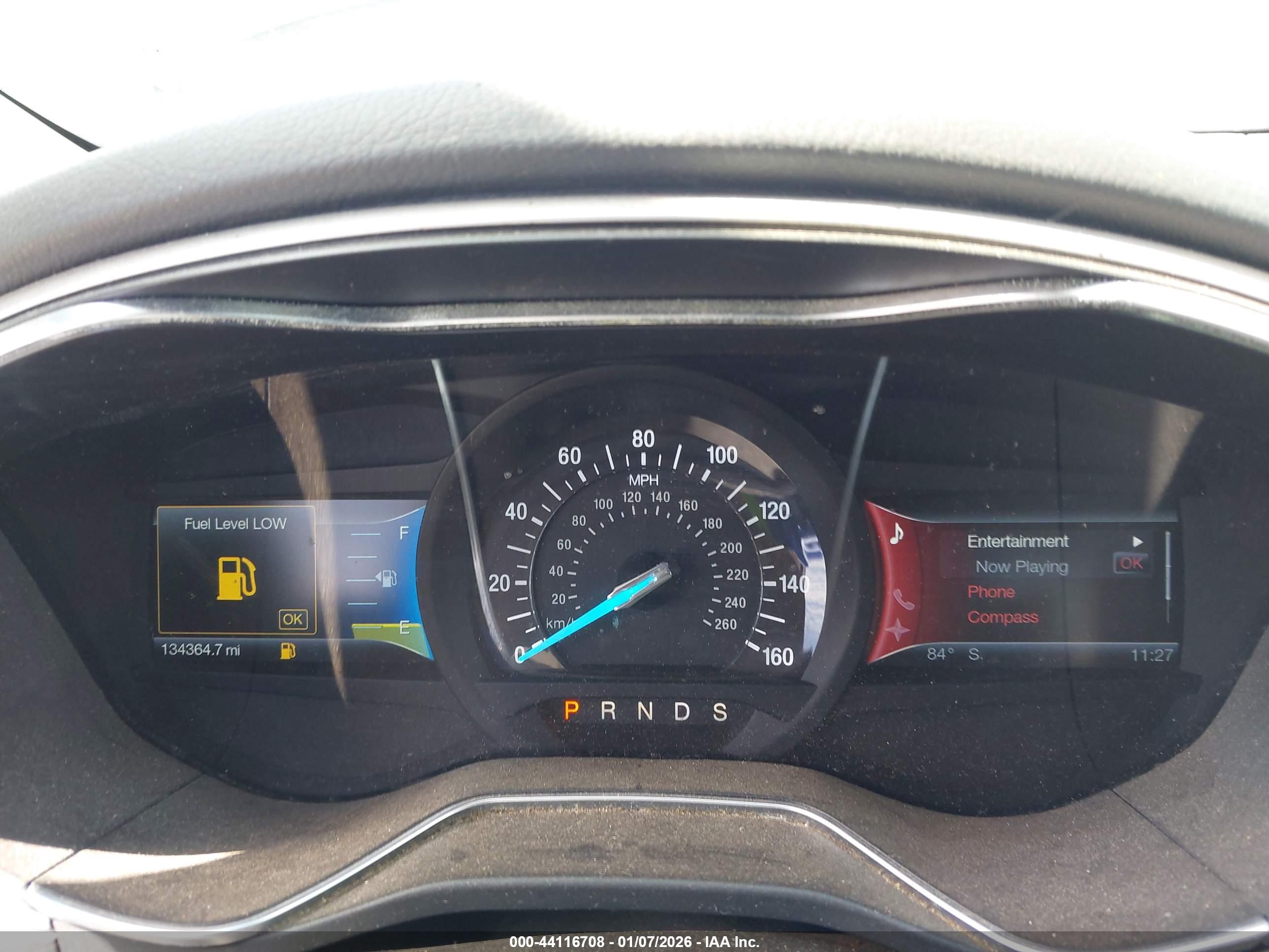 FORD FUSION image 7