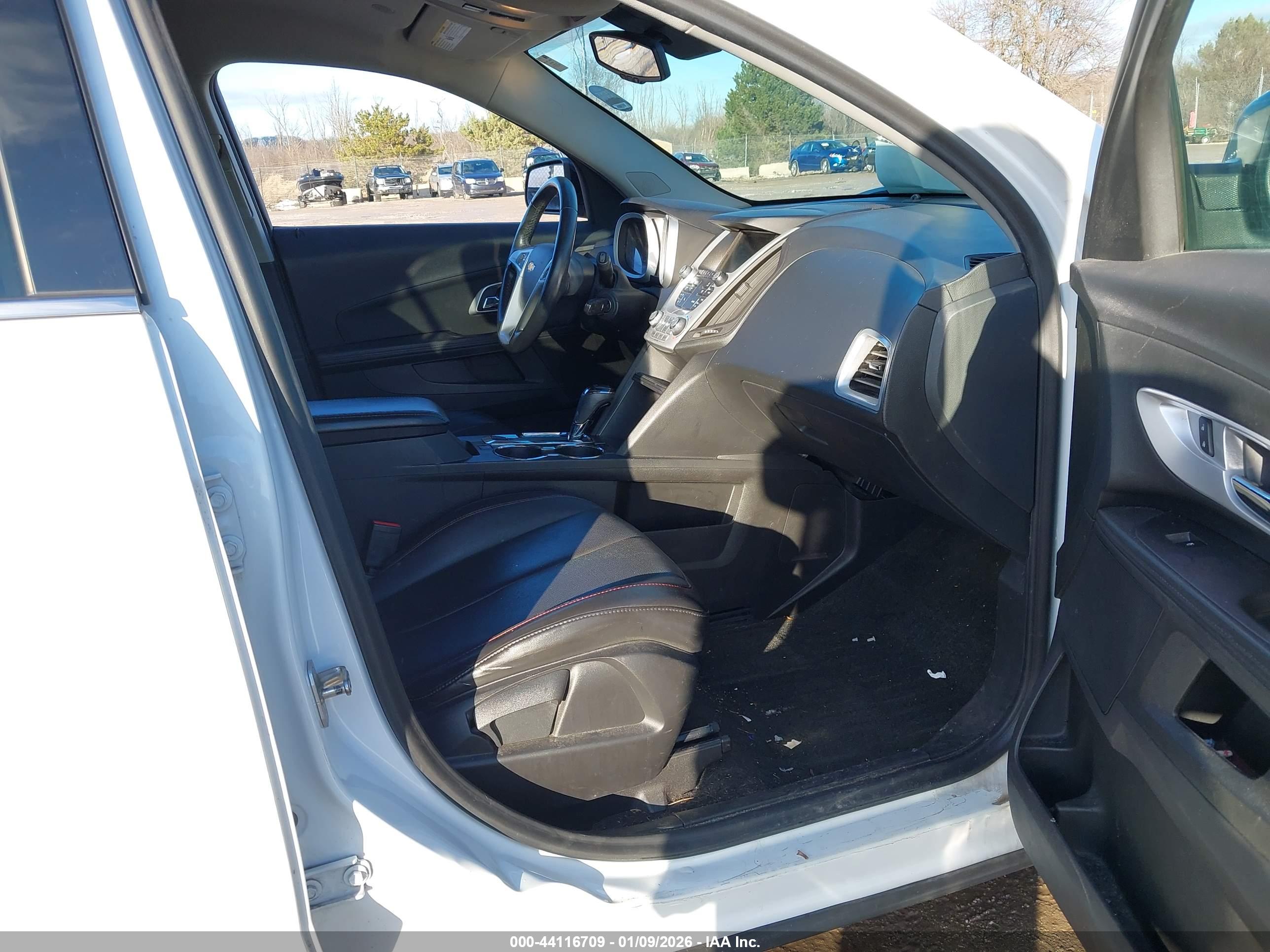 CHEVROLET EQUINOX image 5