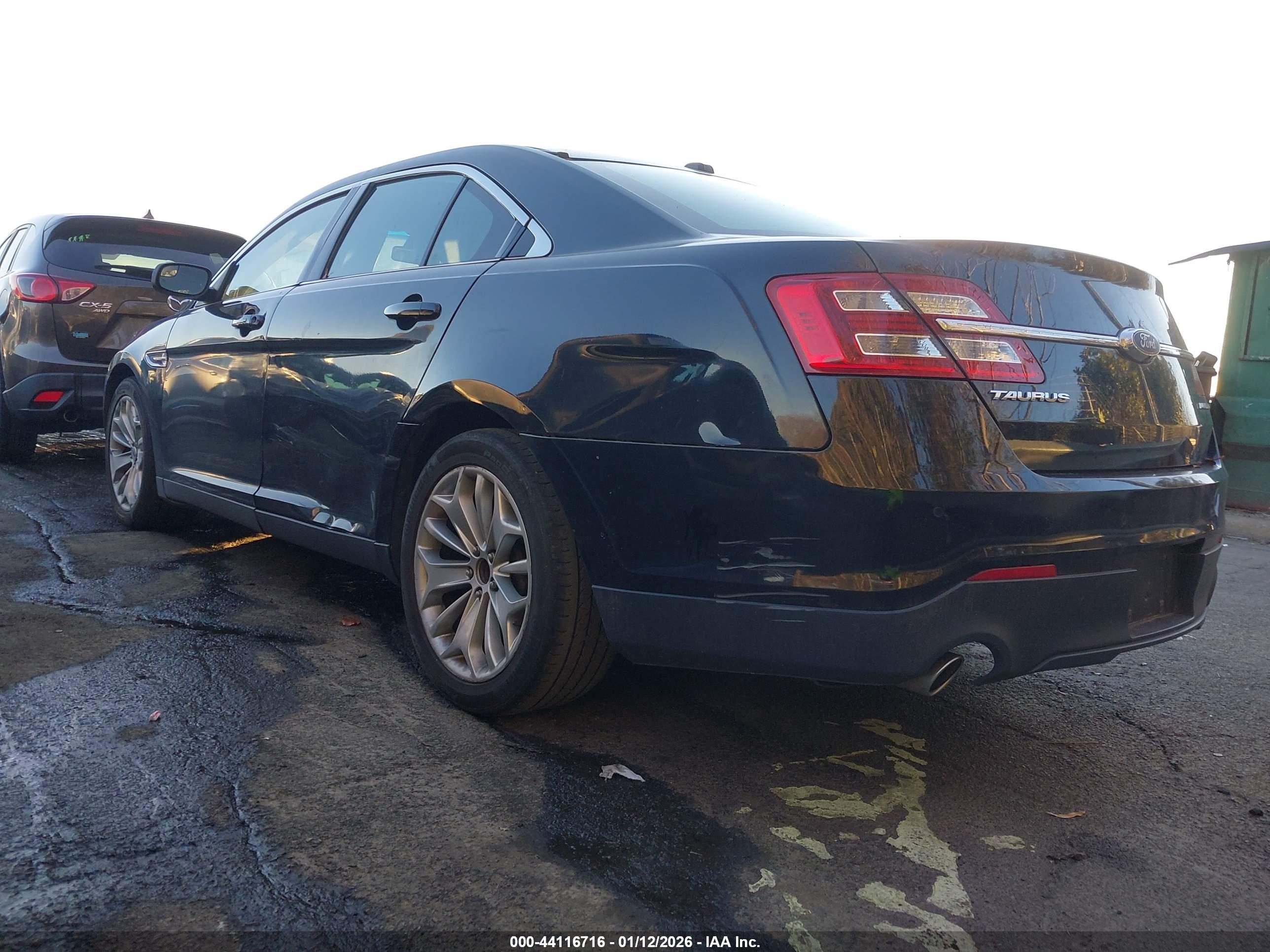 FORD TAURUS image 3