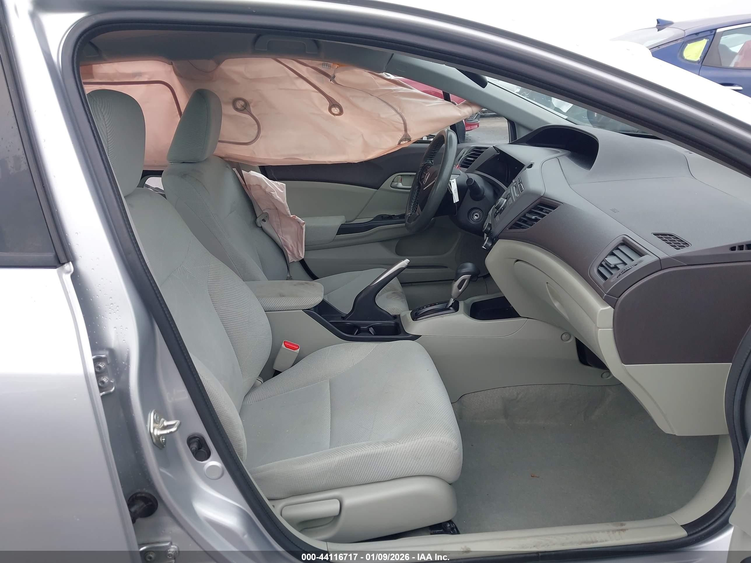 HONDA CIVIC image 5