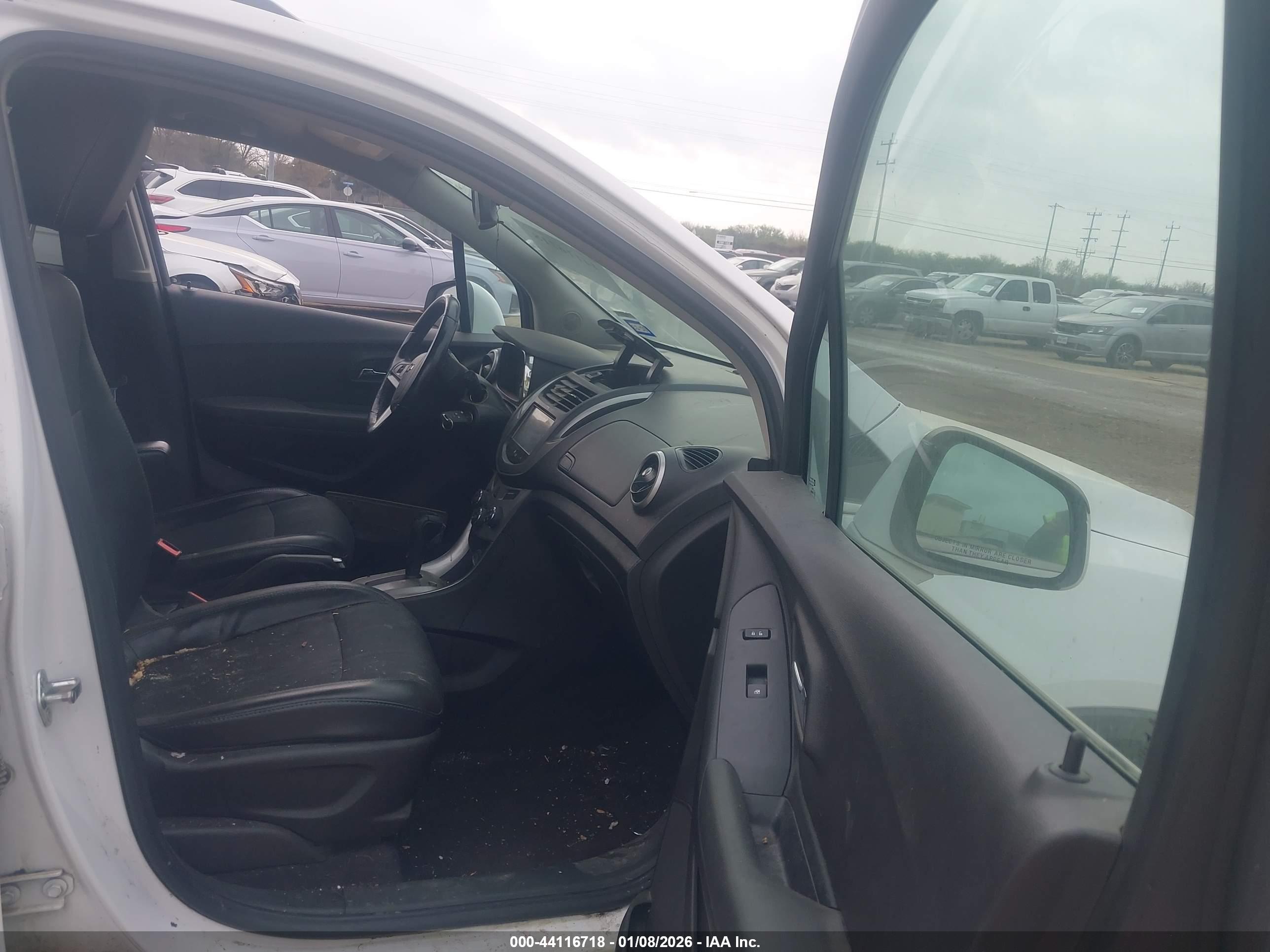 CHEVROLET TRAX image 5