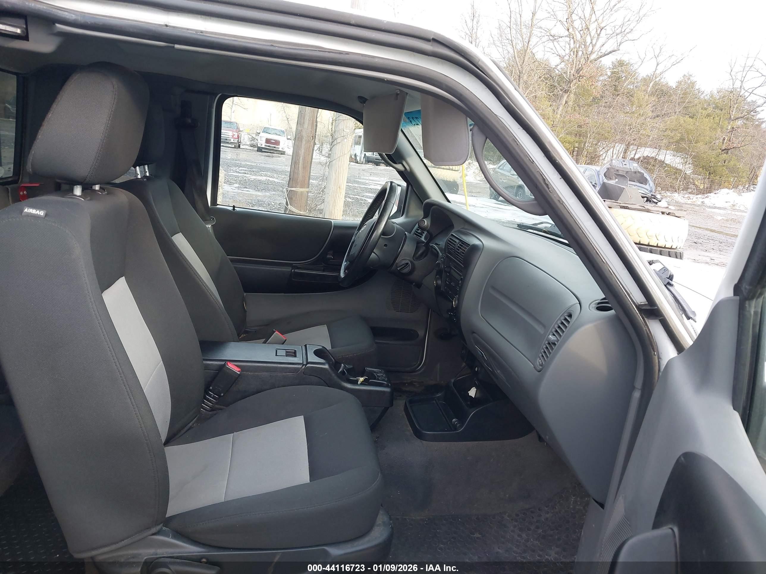 FORD RANGER image 5