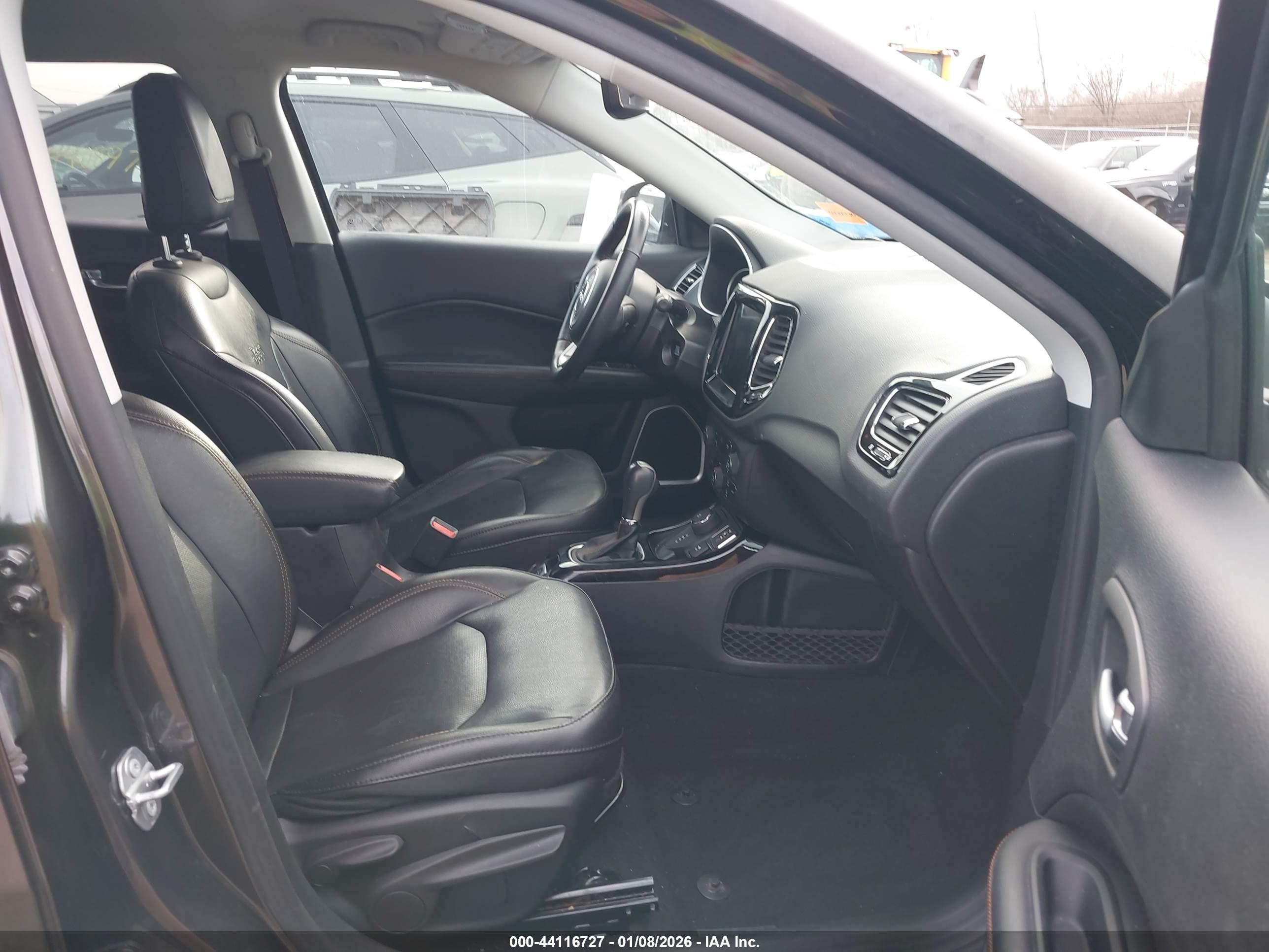 JEEP COMPASS image 5