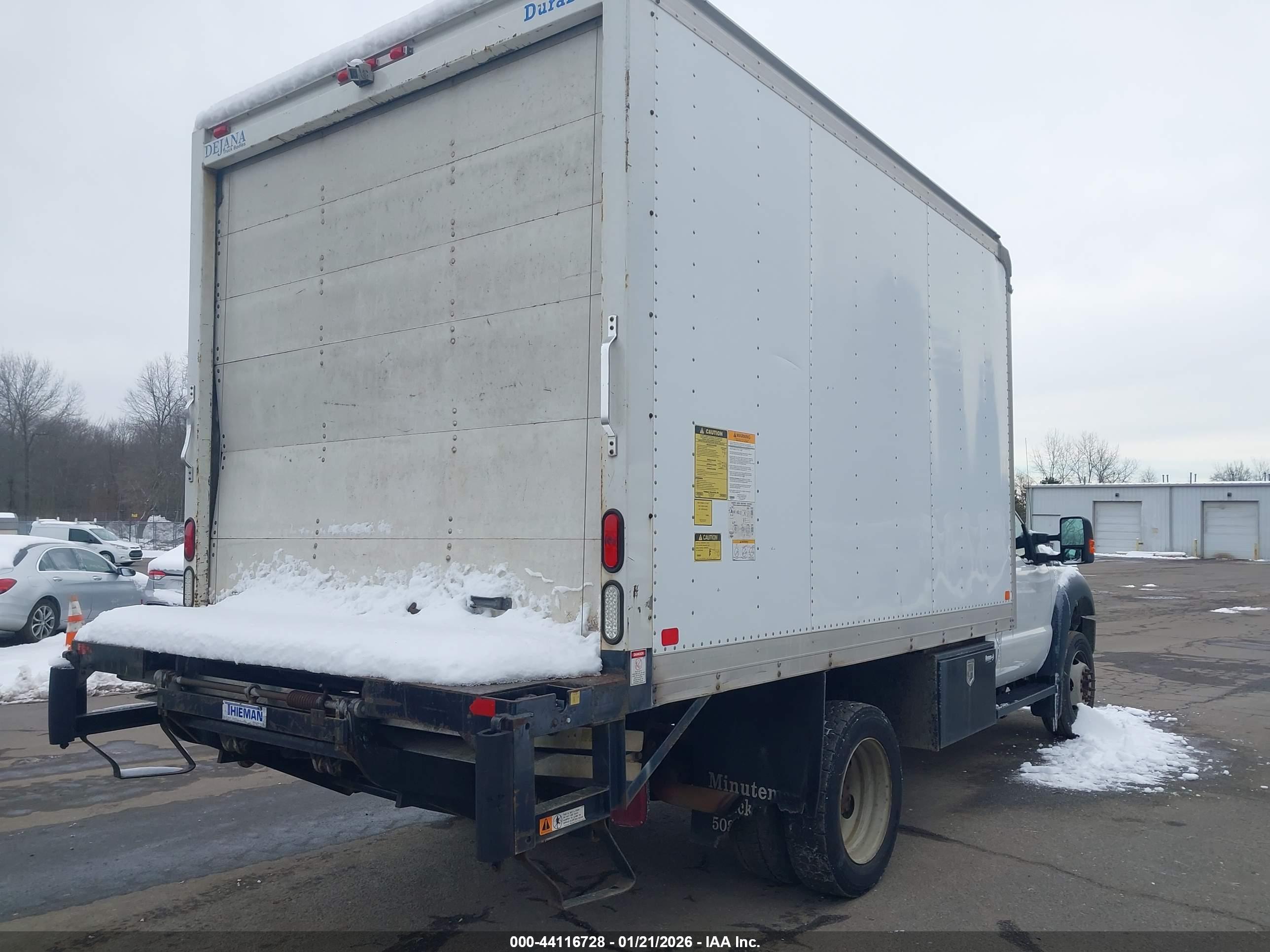 FORD F-550 image 4