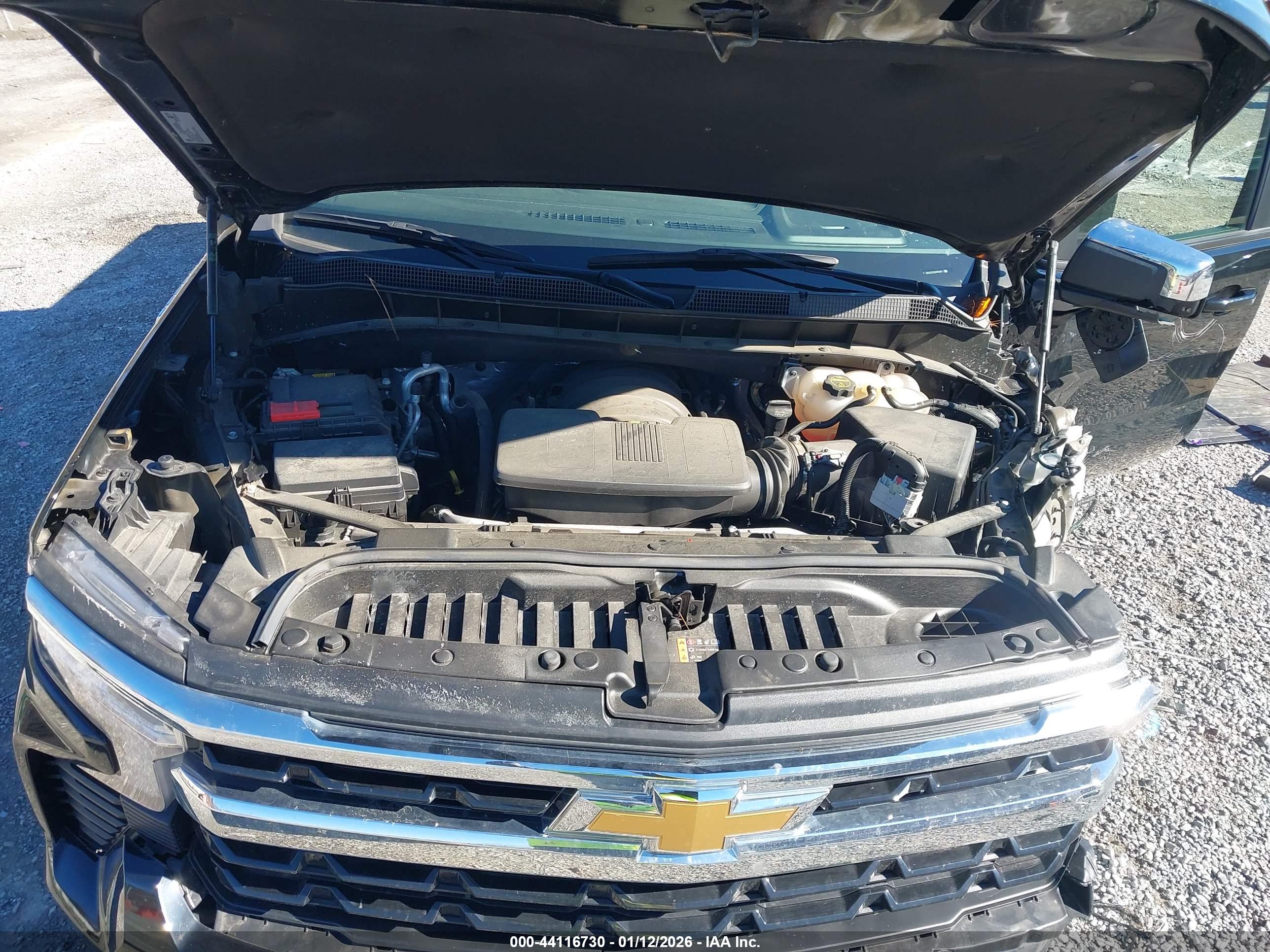 CHEVROLET SILVERADO image 10