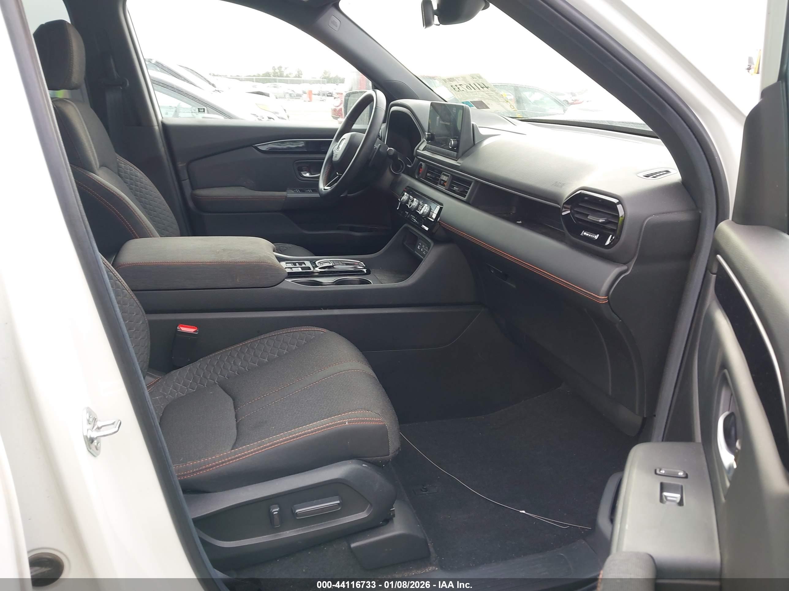 HONDA PILOT image 5