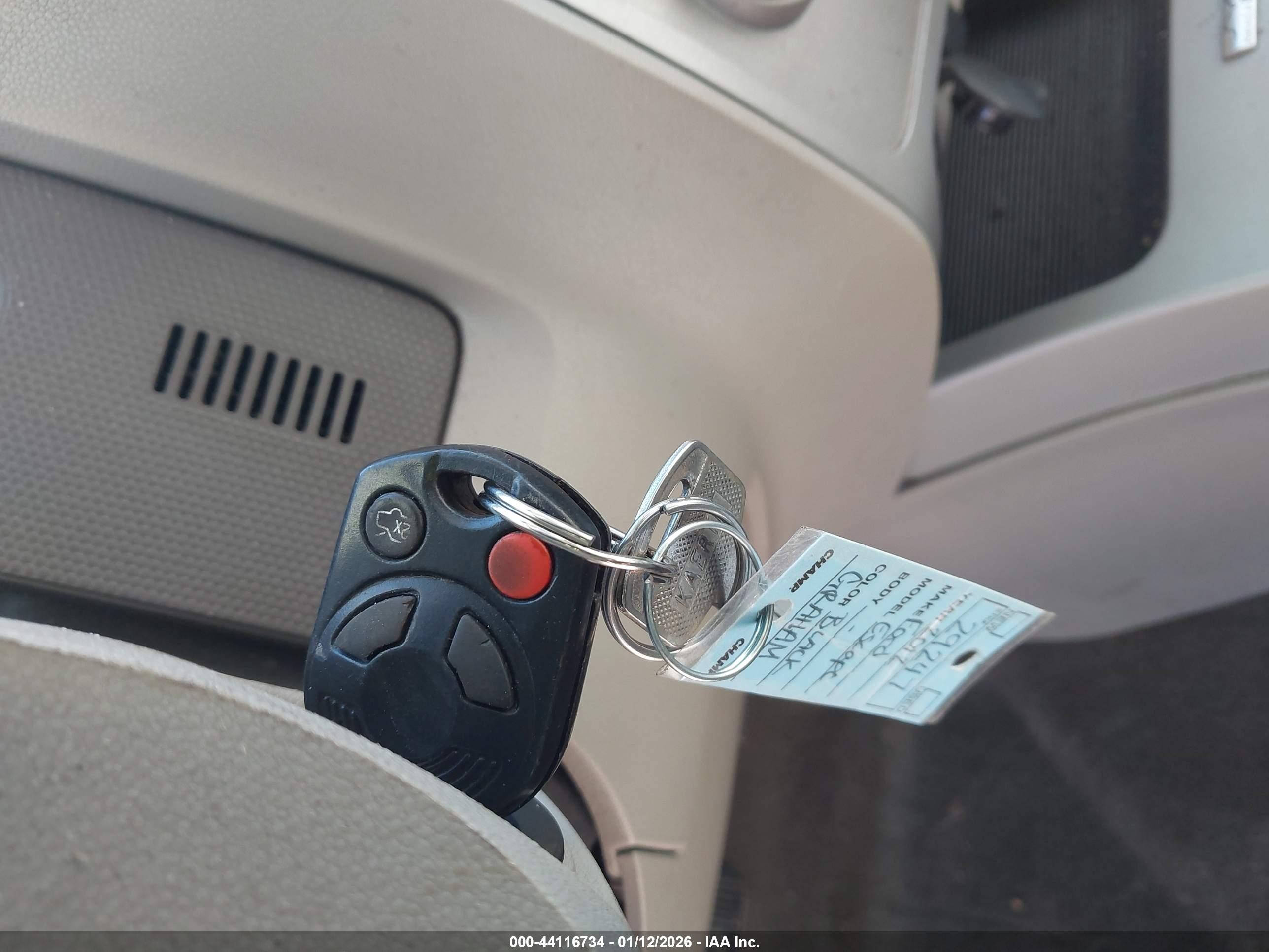 FORD ESCAPE image 11