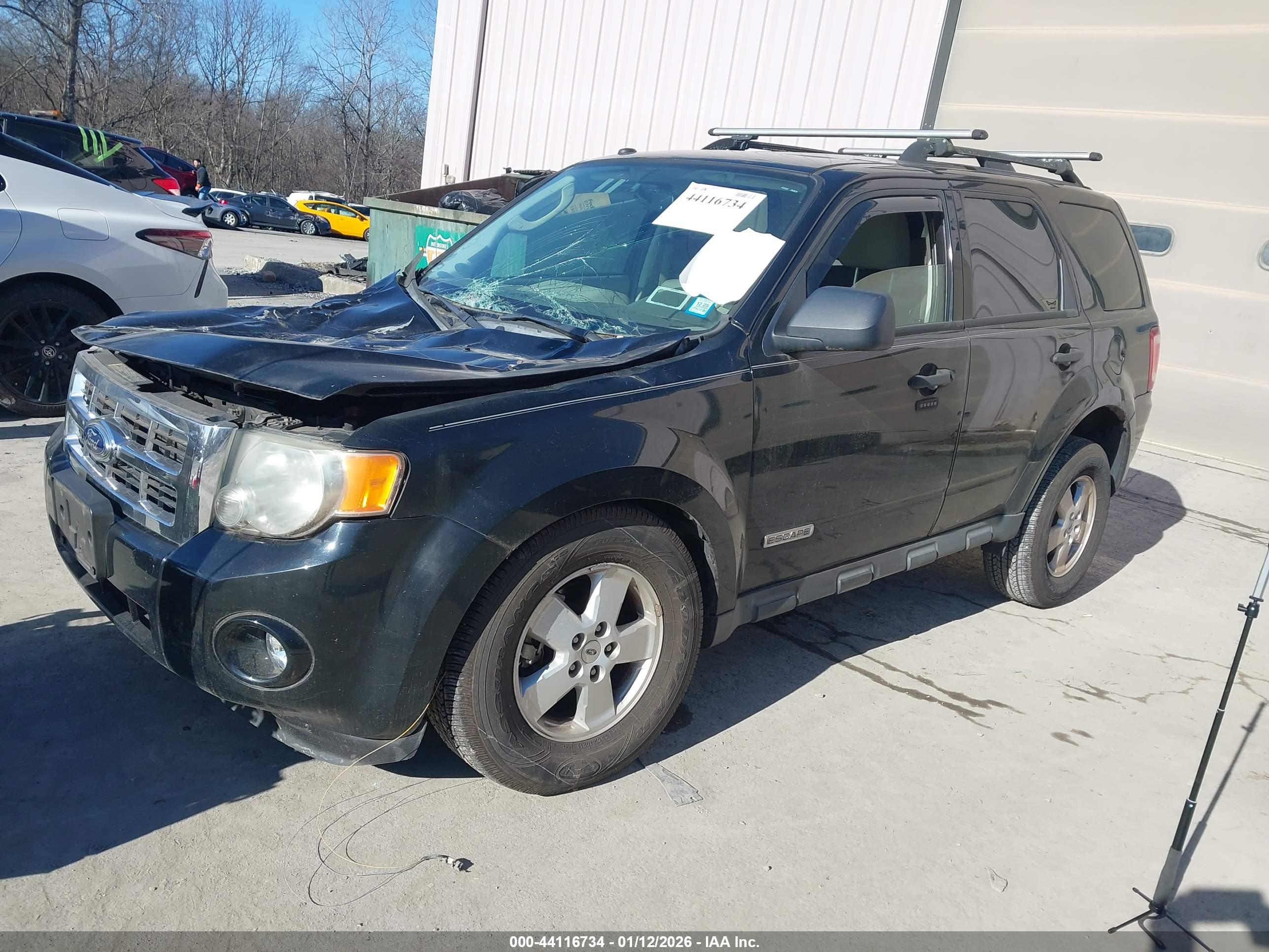 FORD ESCAPE image 2