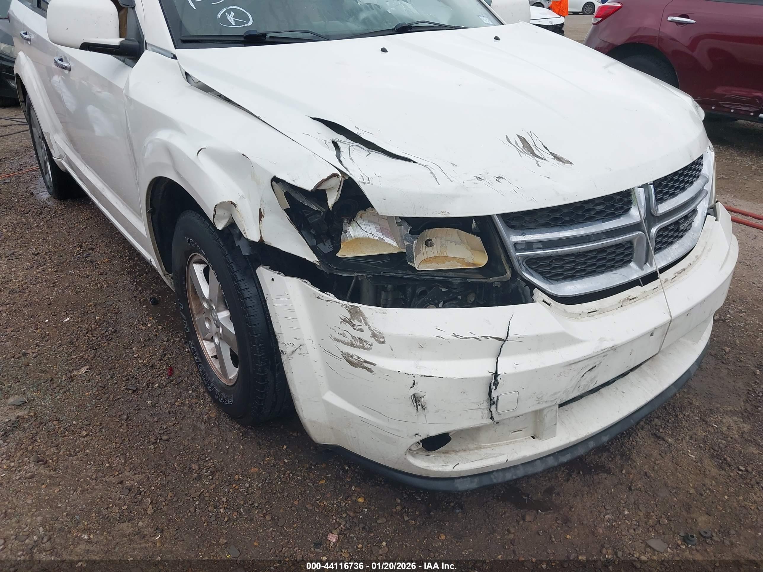 DODGE JOURNEY image 6