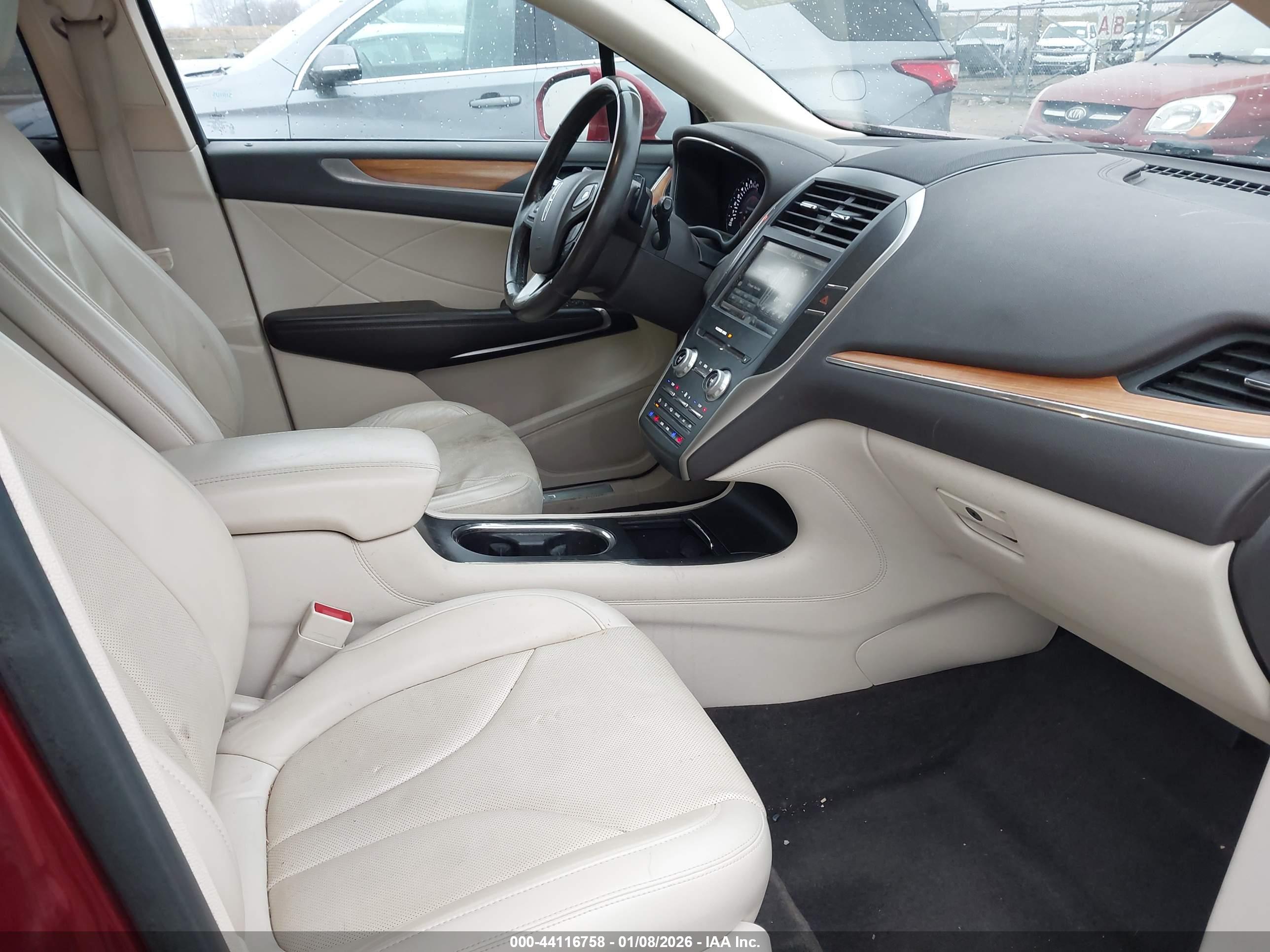 LINCOLN MKC image 5
