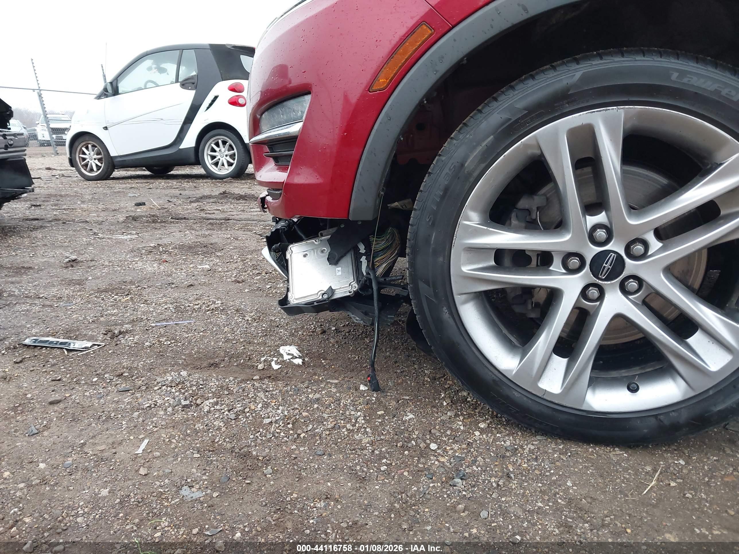 LINCOLN MKC image 6