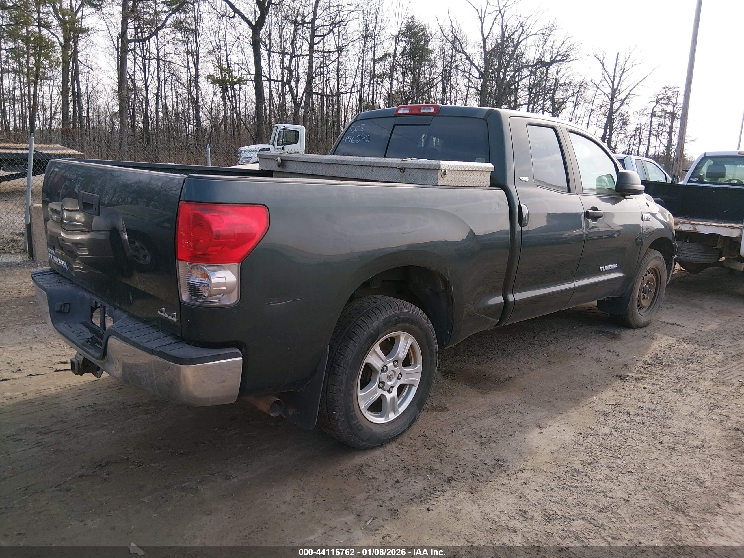 TOYOTA TUNDRA image 4