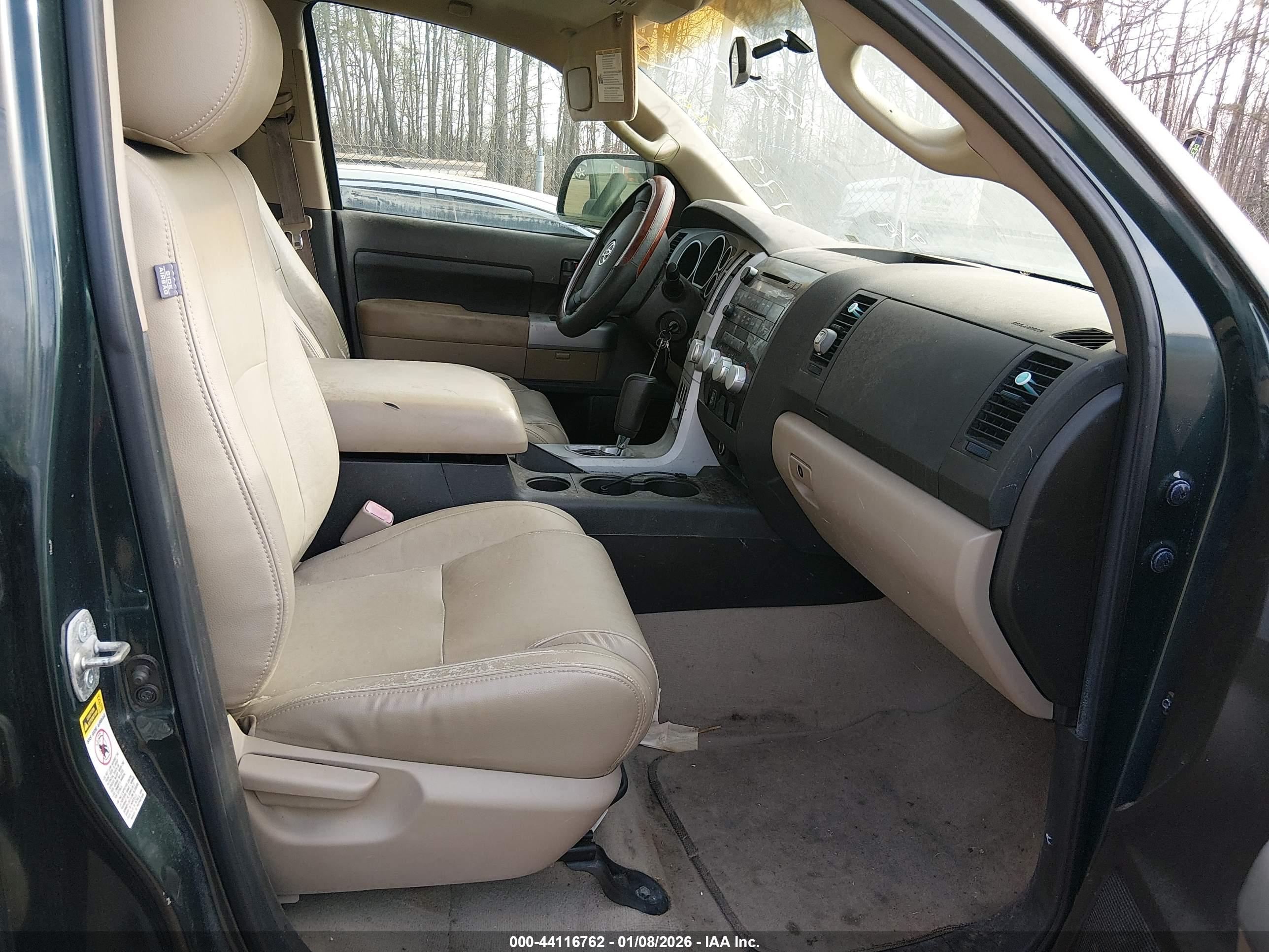 TOYOTA TUNDRA image 5