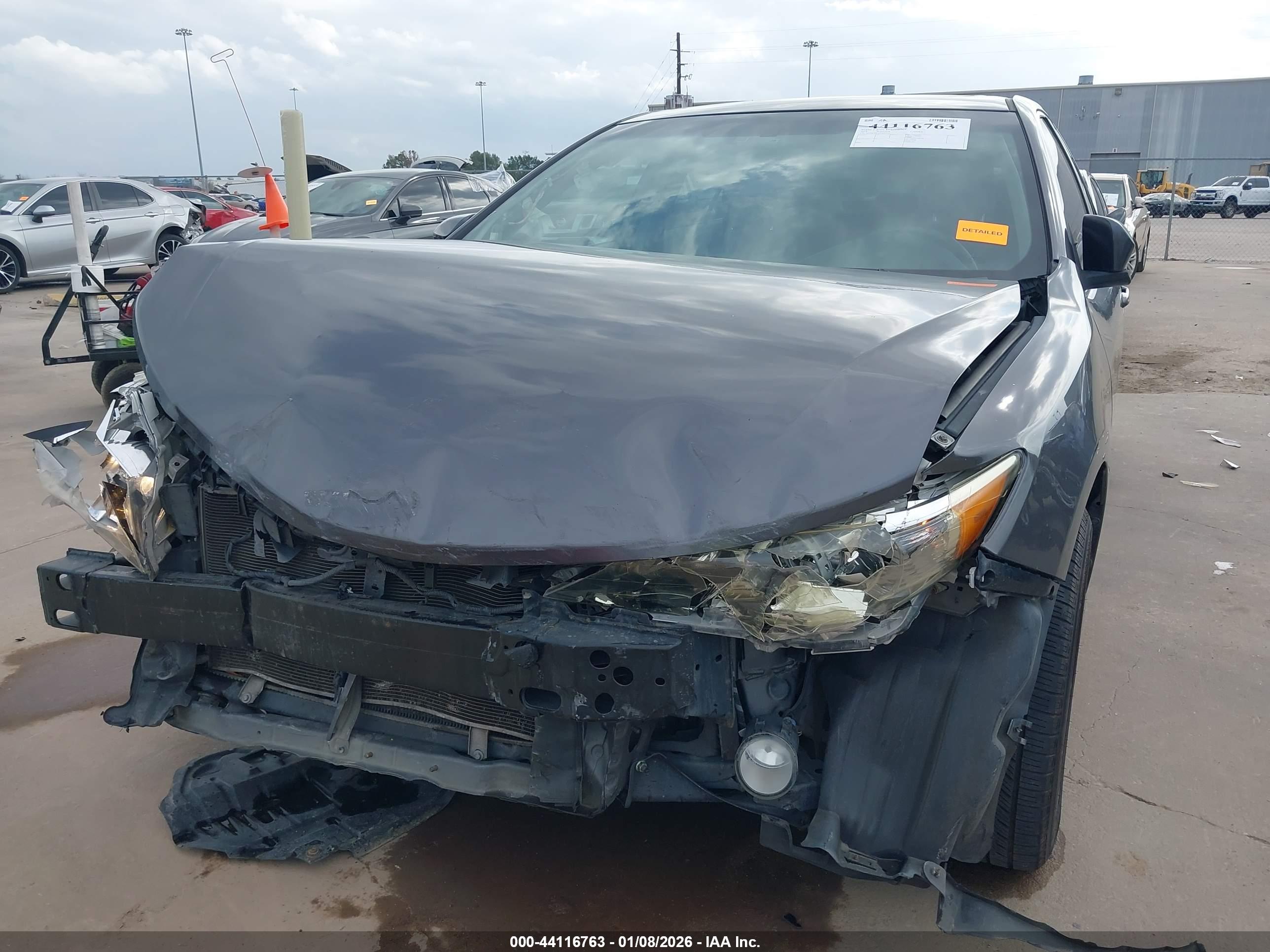 TOYOTA CAMRY image 6