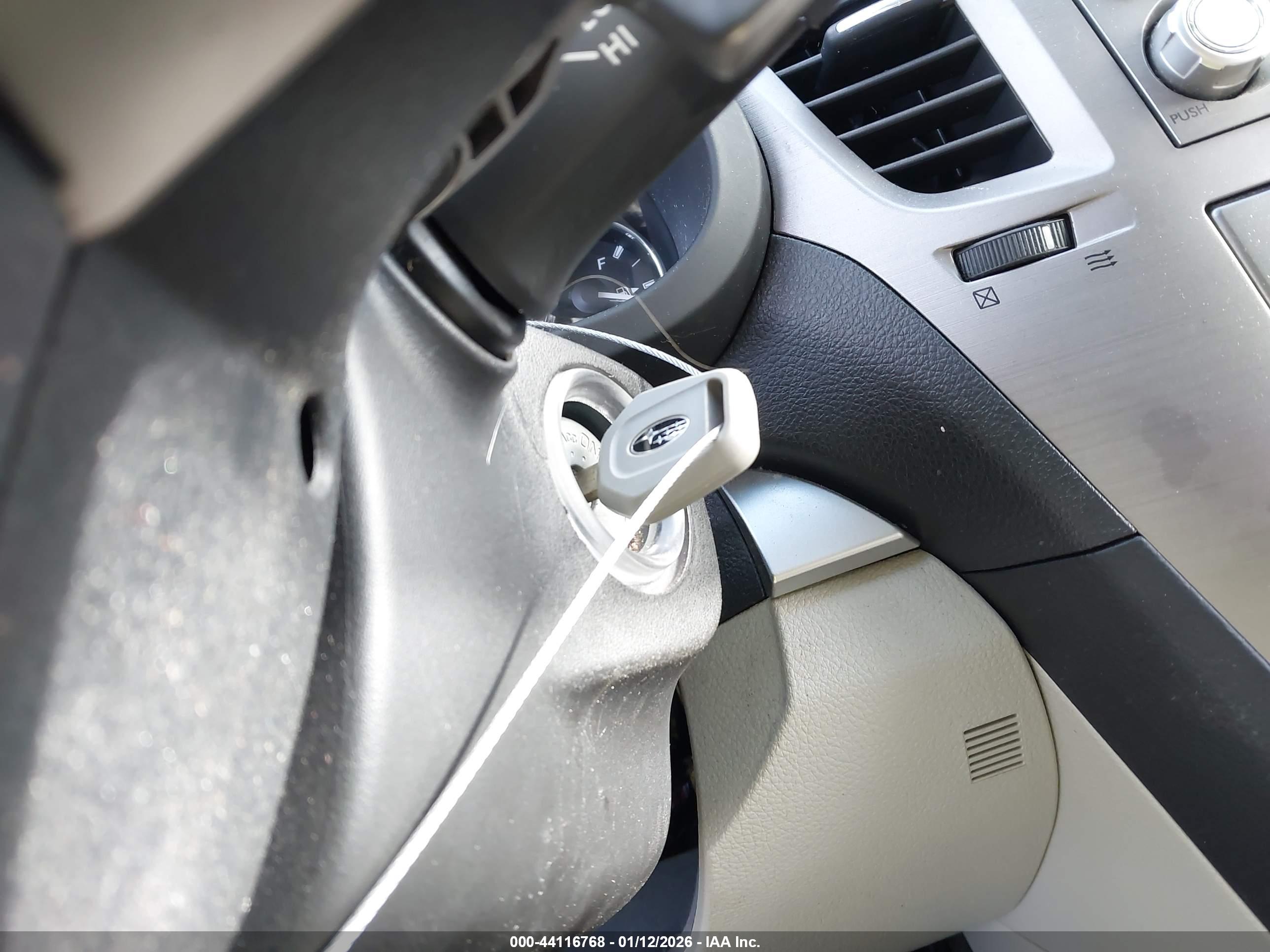 SUBARU OUTBACK image 11