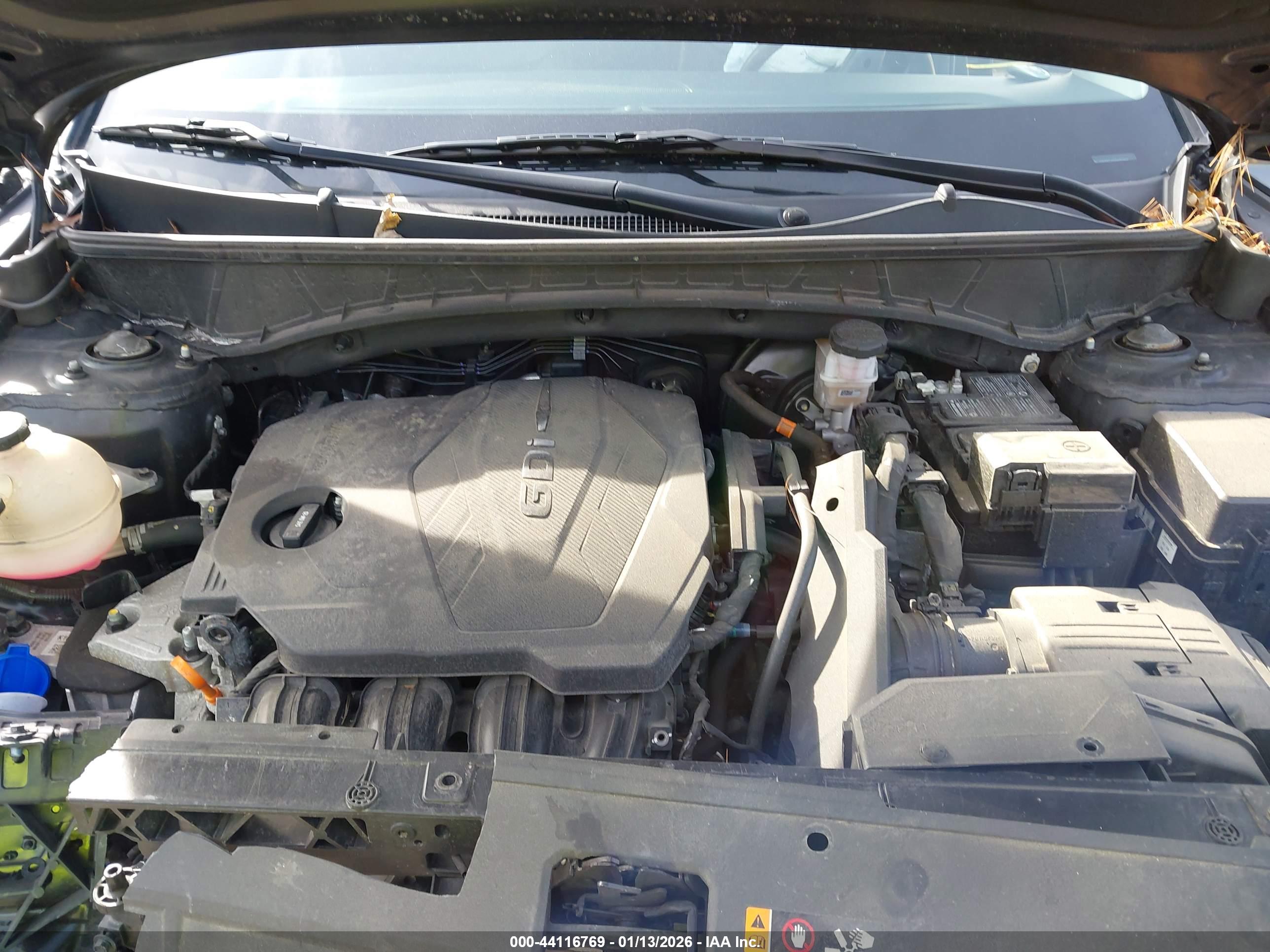 HYUNDAI TUCSON image 10