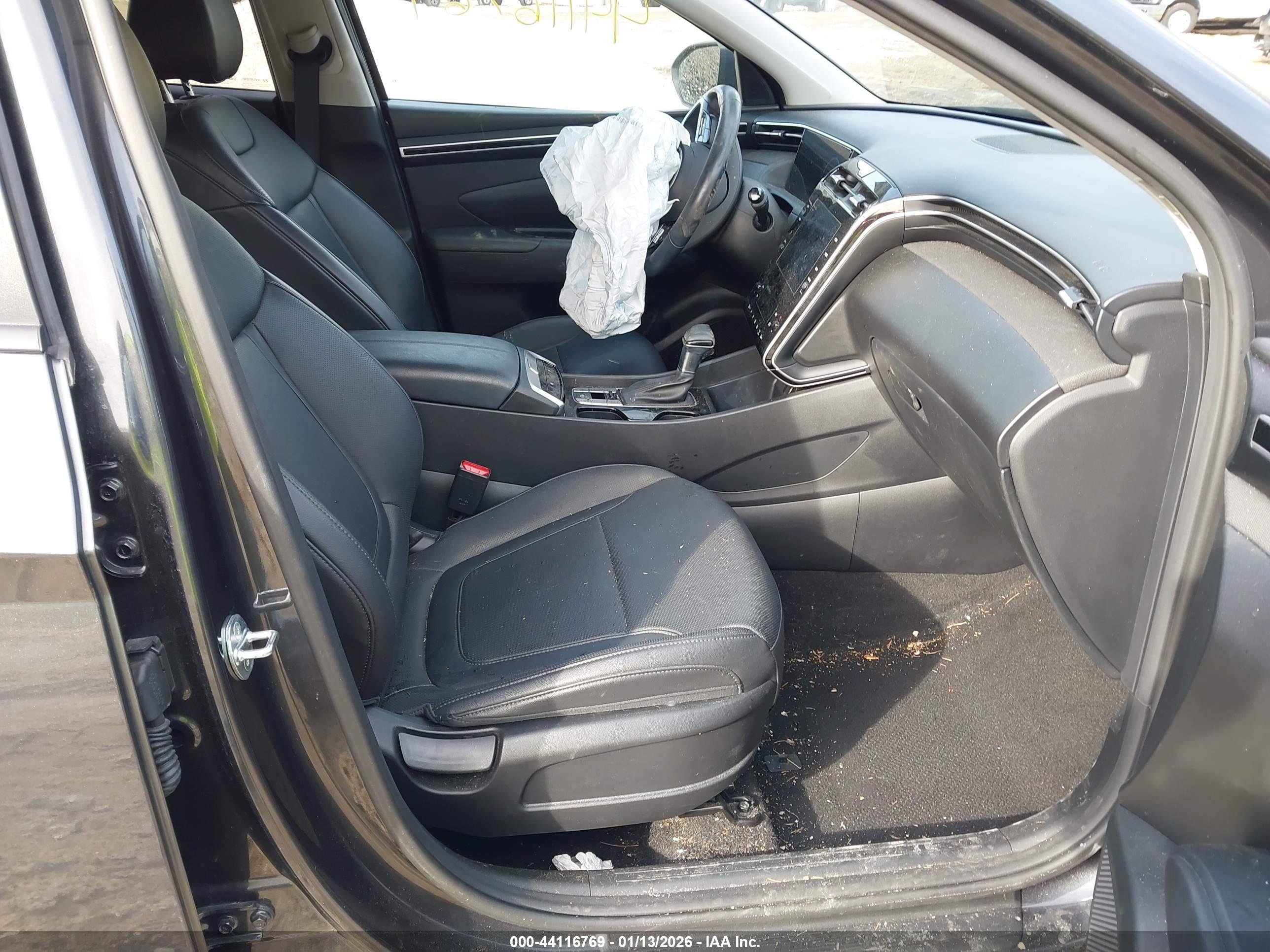 HYUNDAI TUCSON image 5